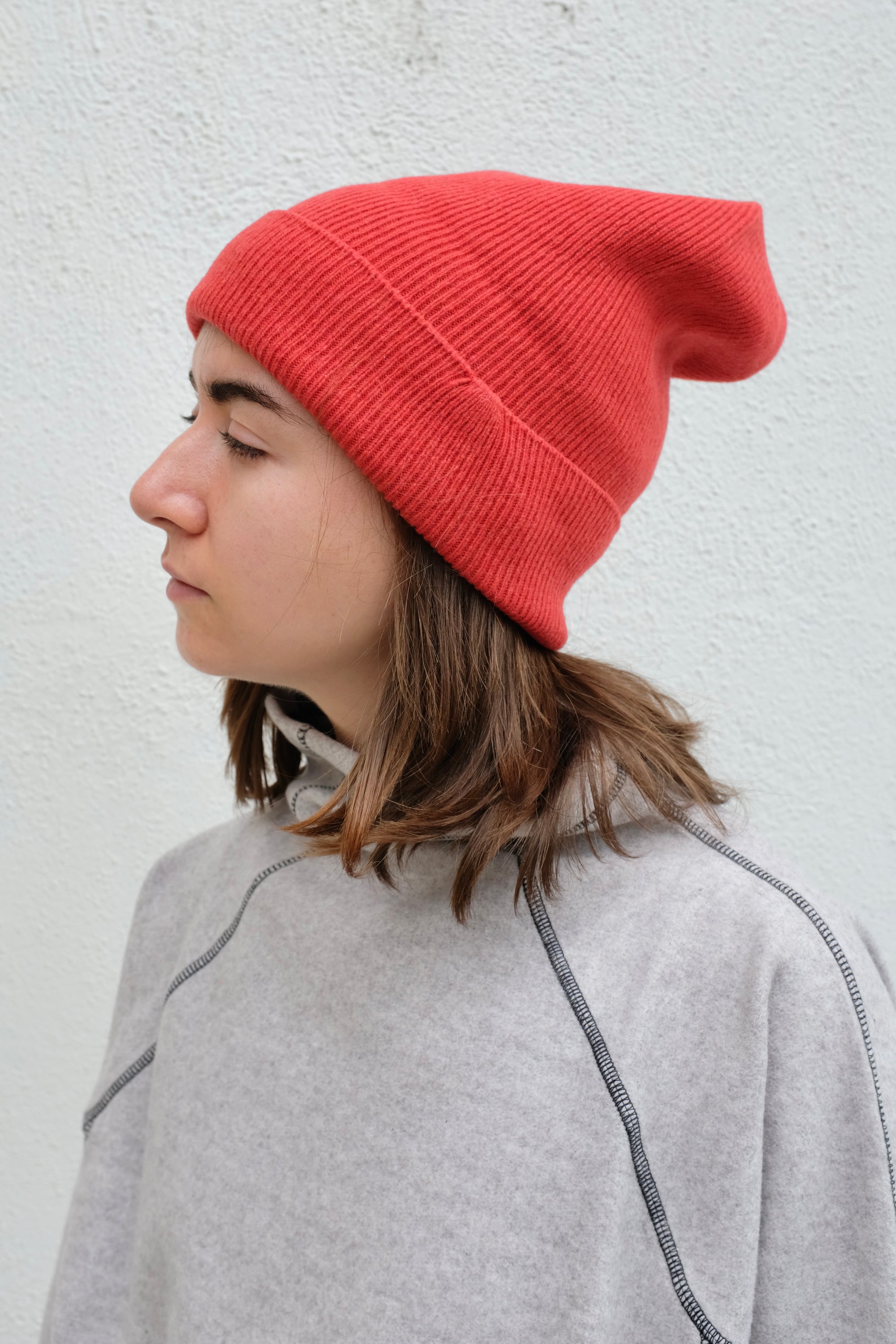 Baserange Whit Beanie / Melagrano Red