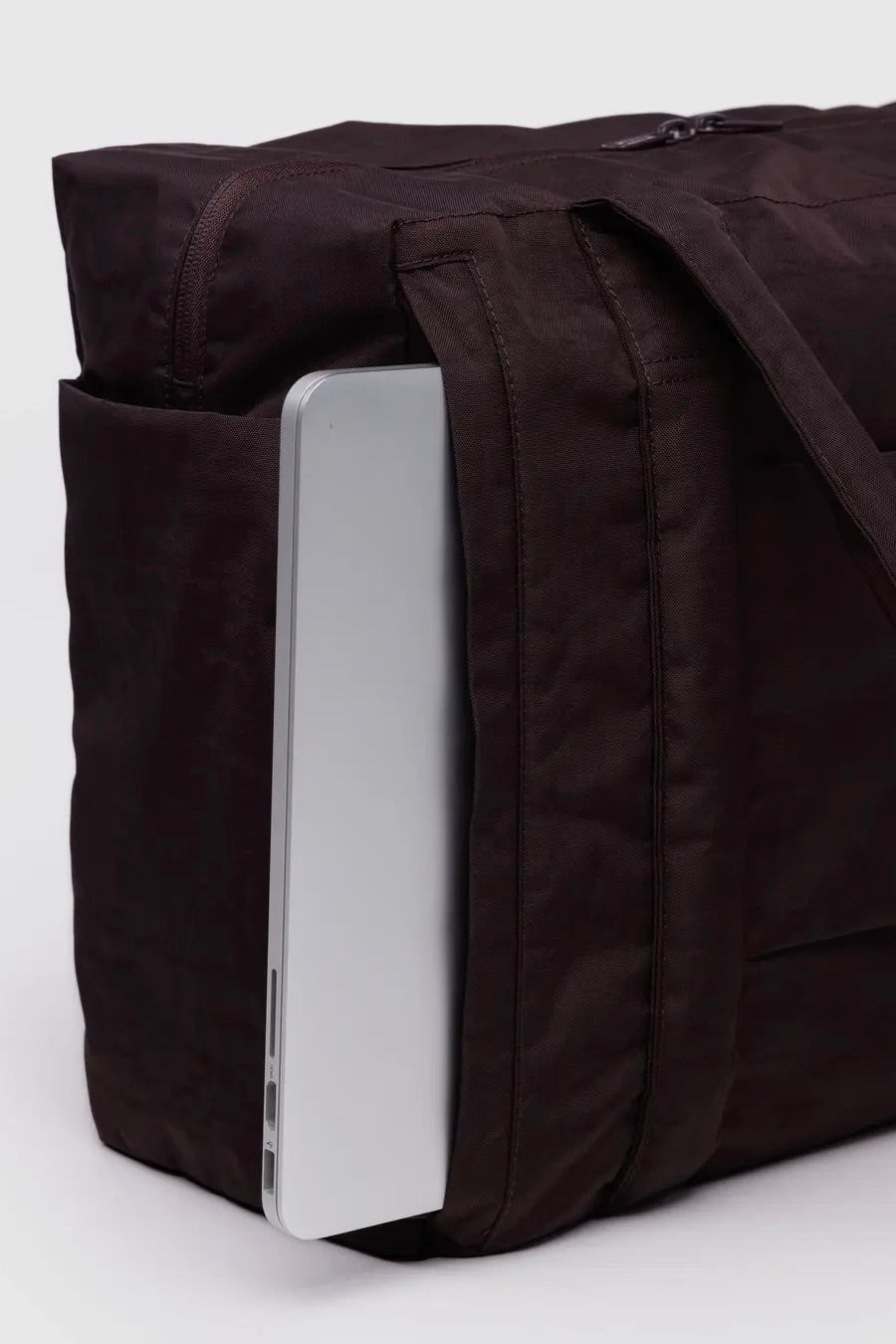 Baggu Small Cloud Carryon / Chocolate Plum