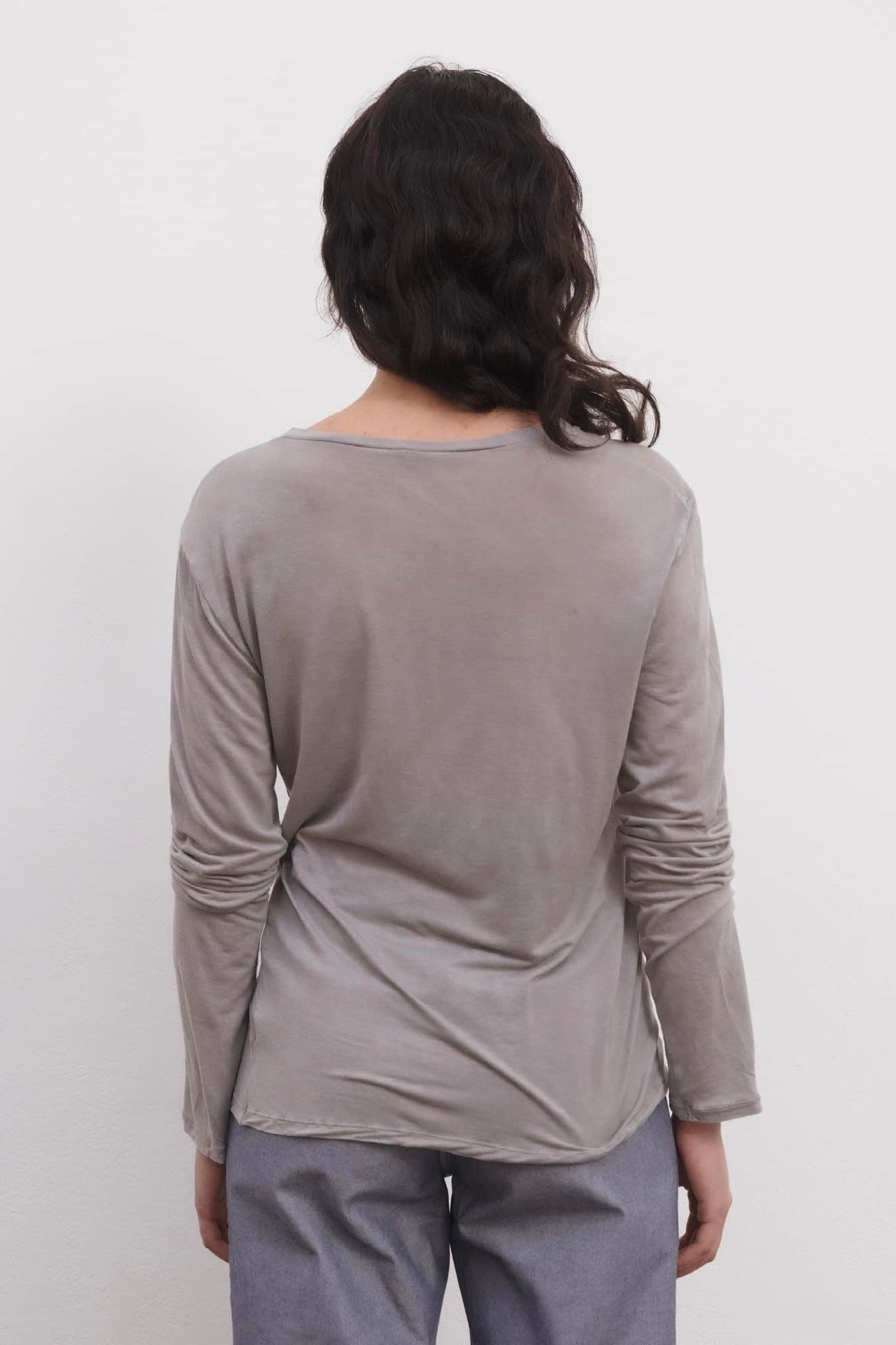 Baserange Long Sleeve Tee / Gilda Grey