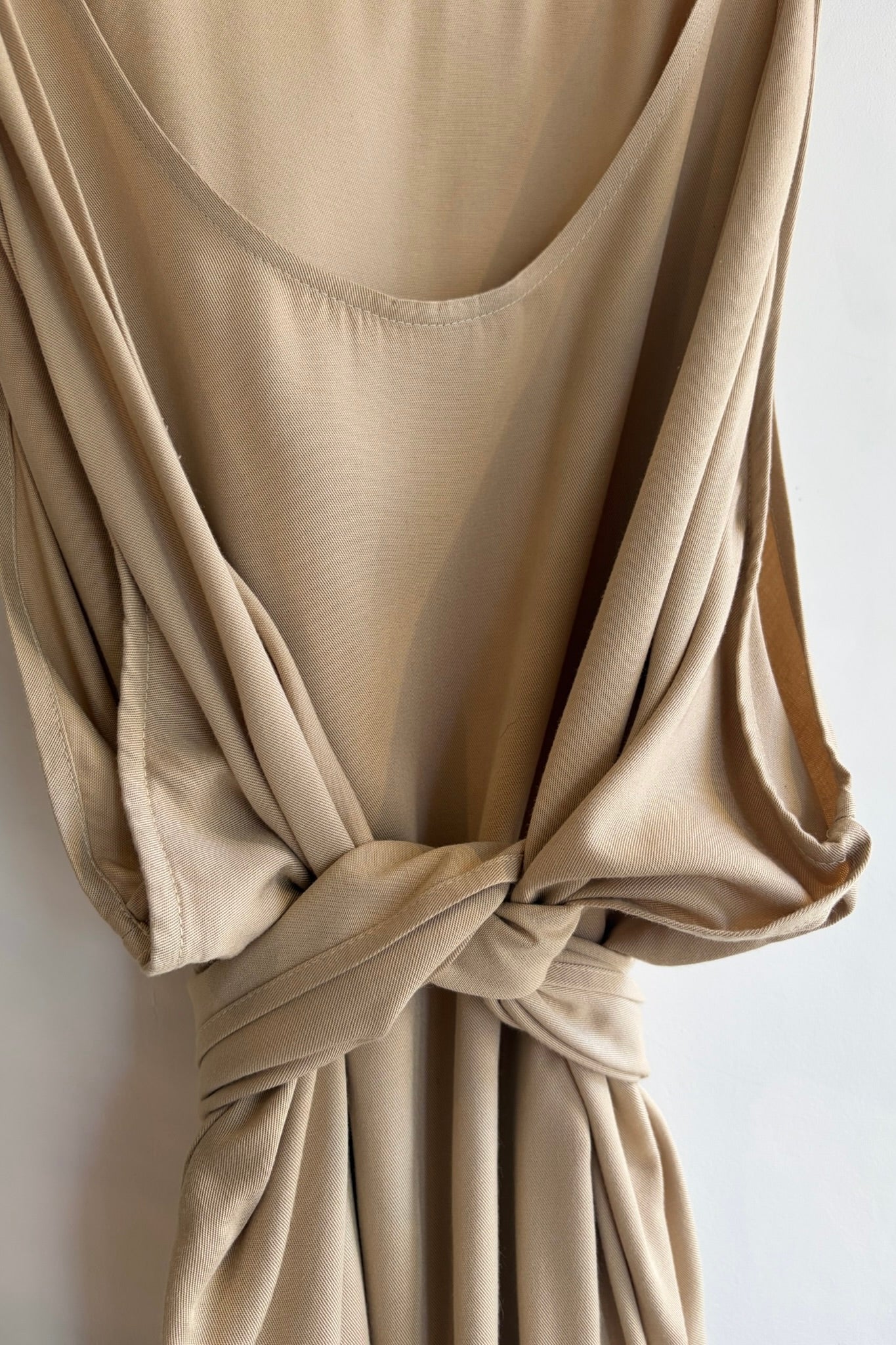 Pre-Loved / Shaina Mote Column Dress / Sand / Size 6