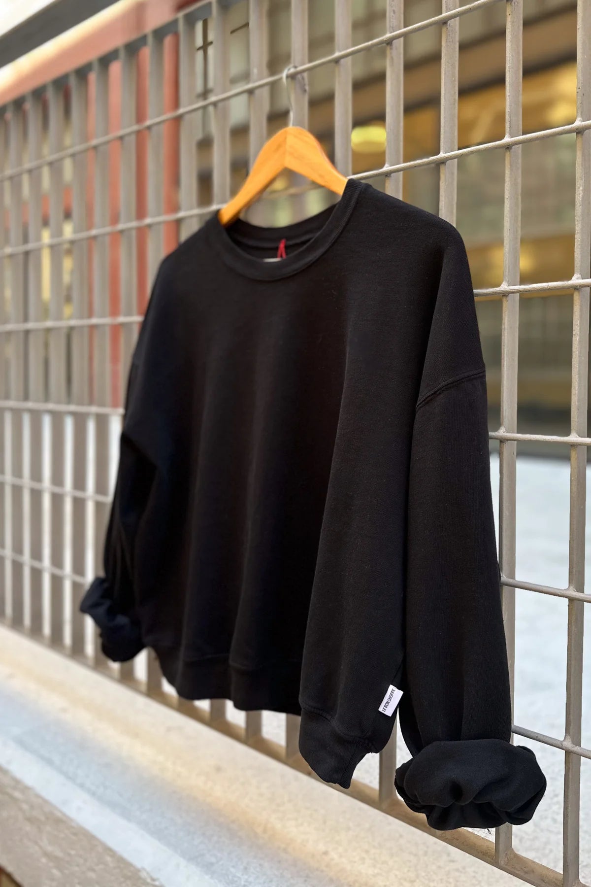 Le Bon Shoppe Cali Jersey Sweatshirt / True Black