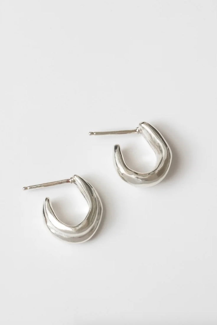 Maeve Hoops / Sterling Silver