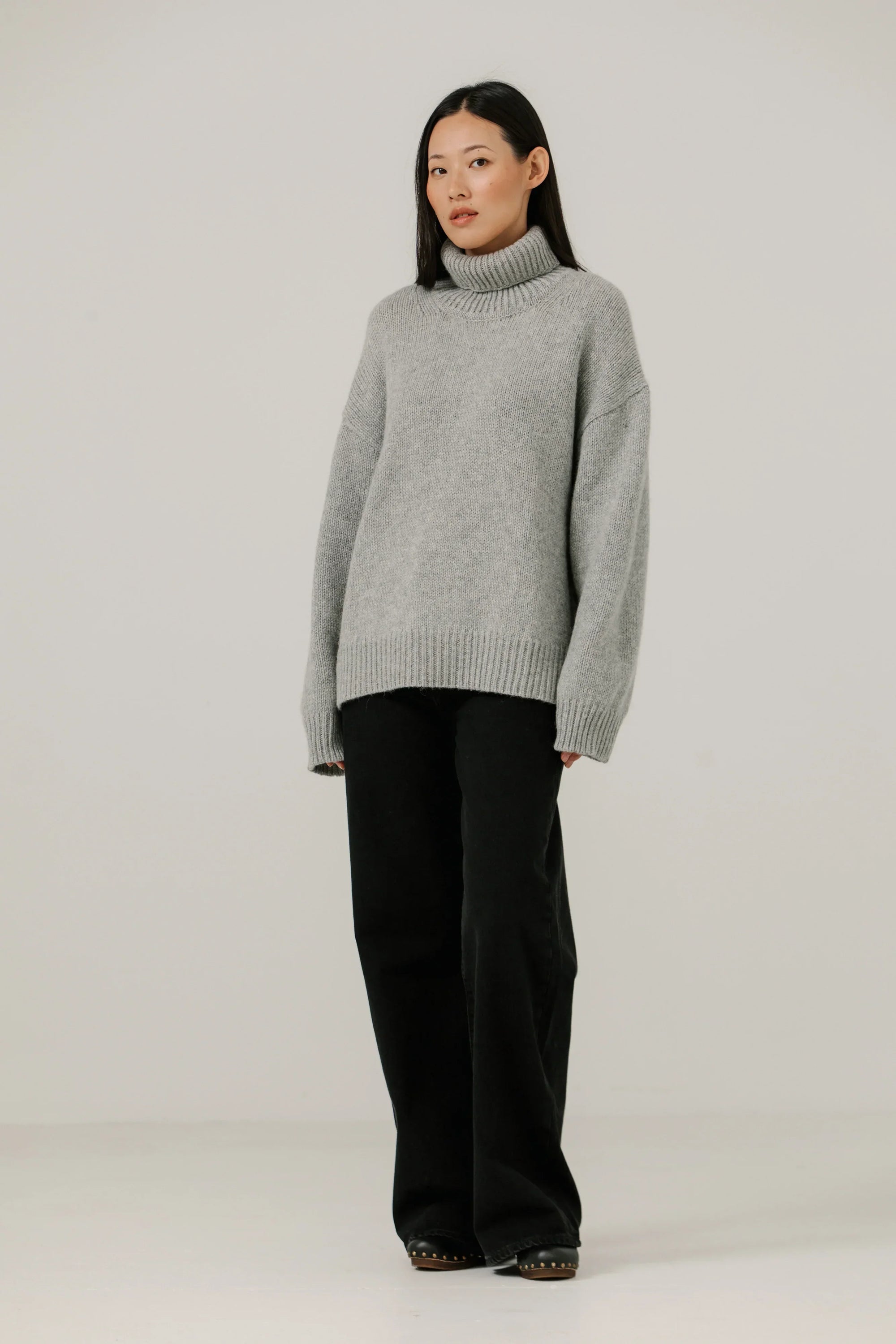 Bare Knitwear / Pop-Up / Alpaca Heritage Turtleneck / Grey