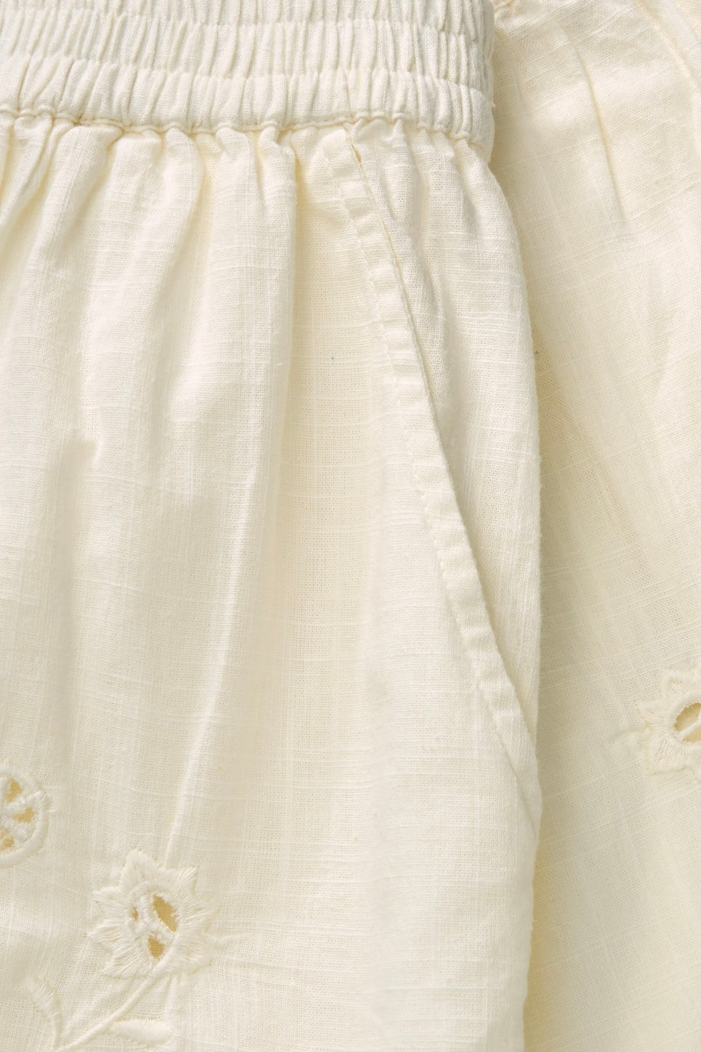 Tallulah Shorts / Antique White