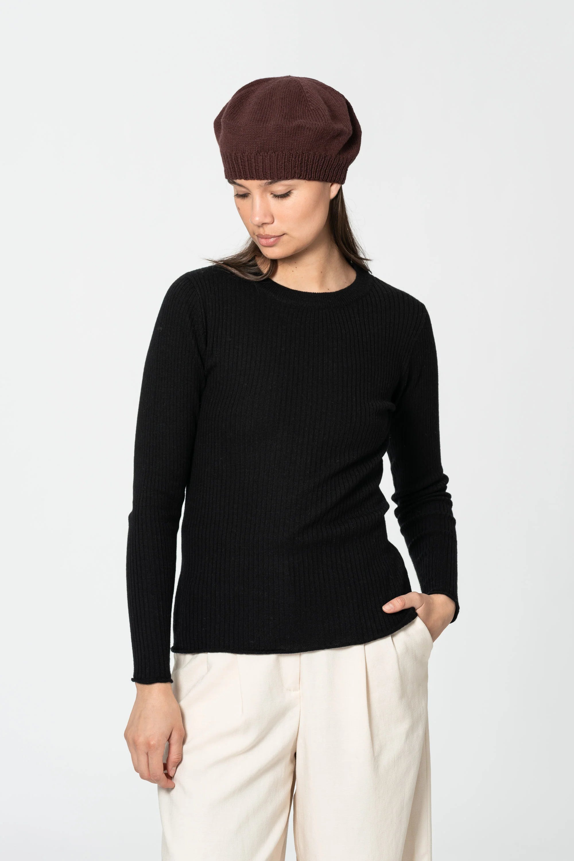 Dinadi Merino Handknit Beret / Merlot Red