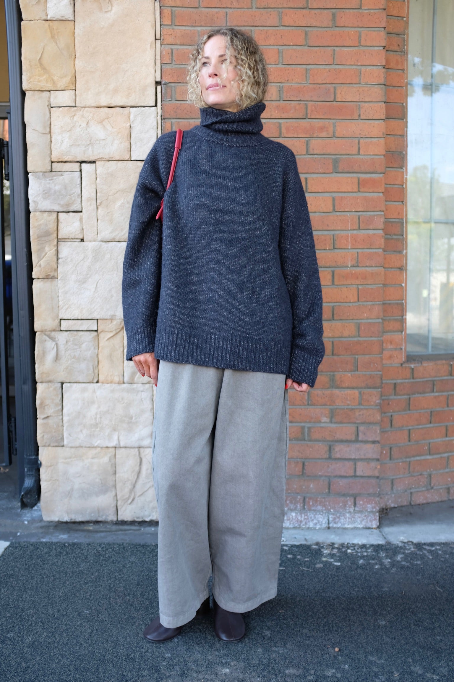 Bare knitwear Oversized Alpaca Turtleneck / Dark Navy