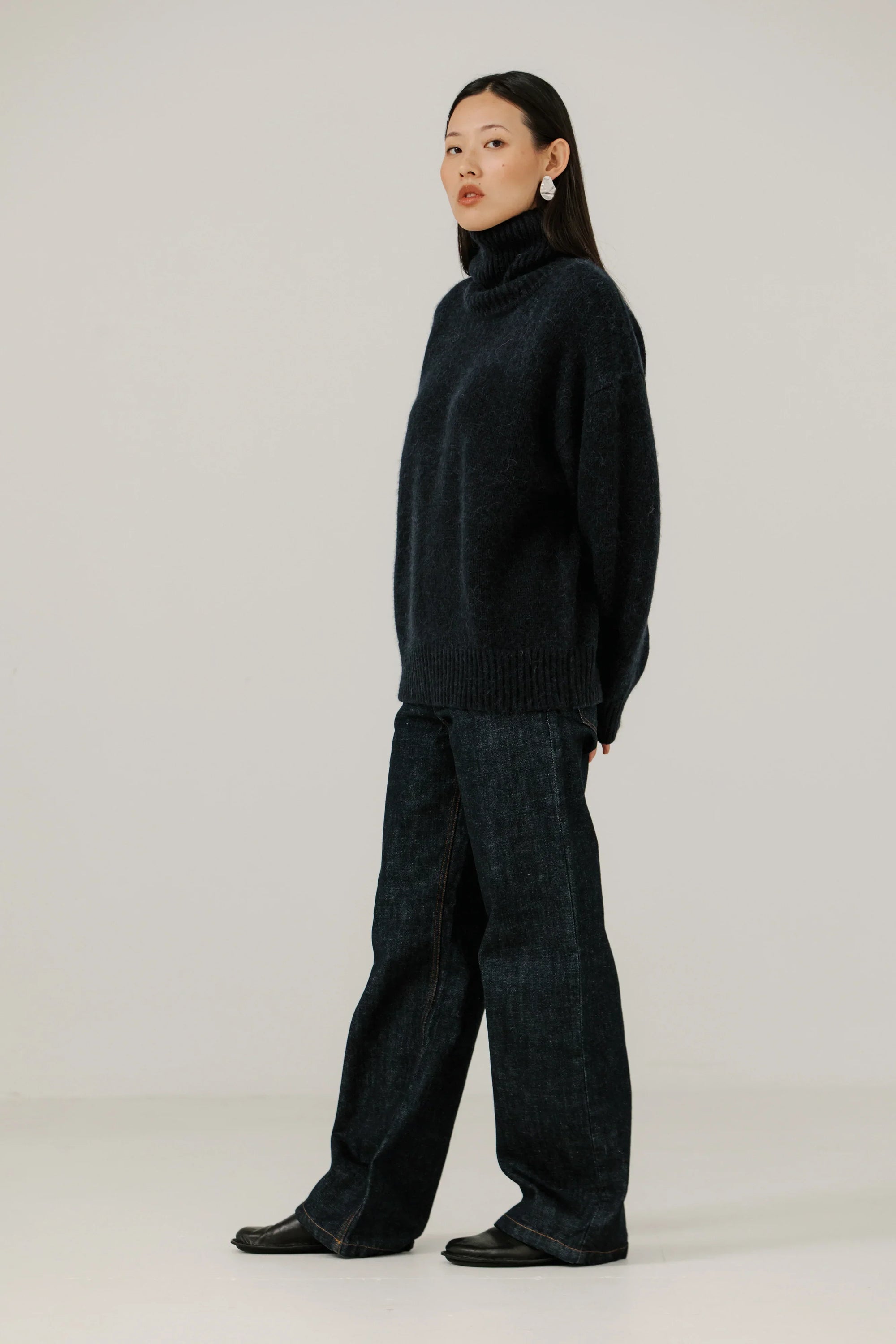 Bare Knitwear / Pop-Up / Alpaca Heritage Turtleneck / Dark Navy