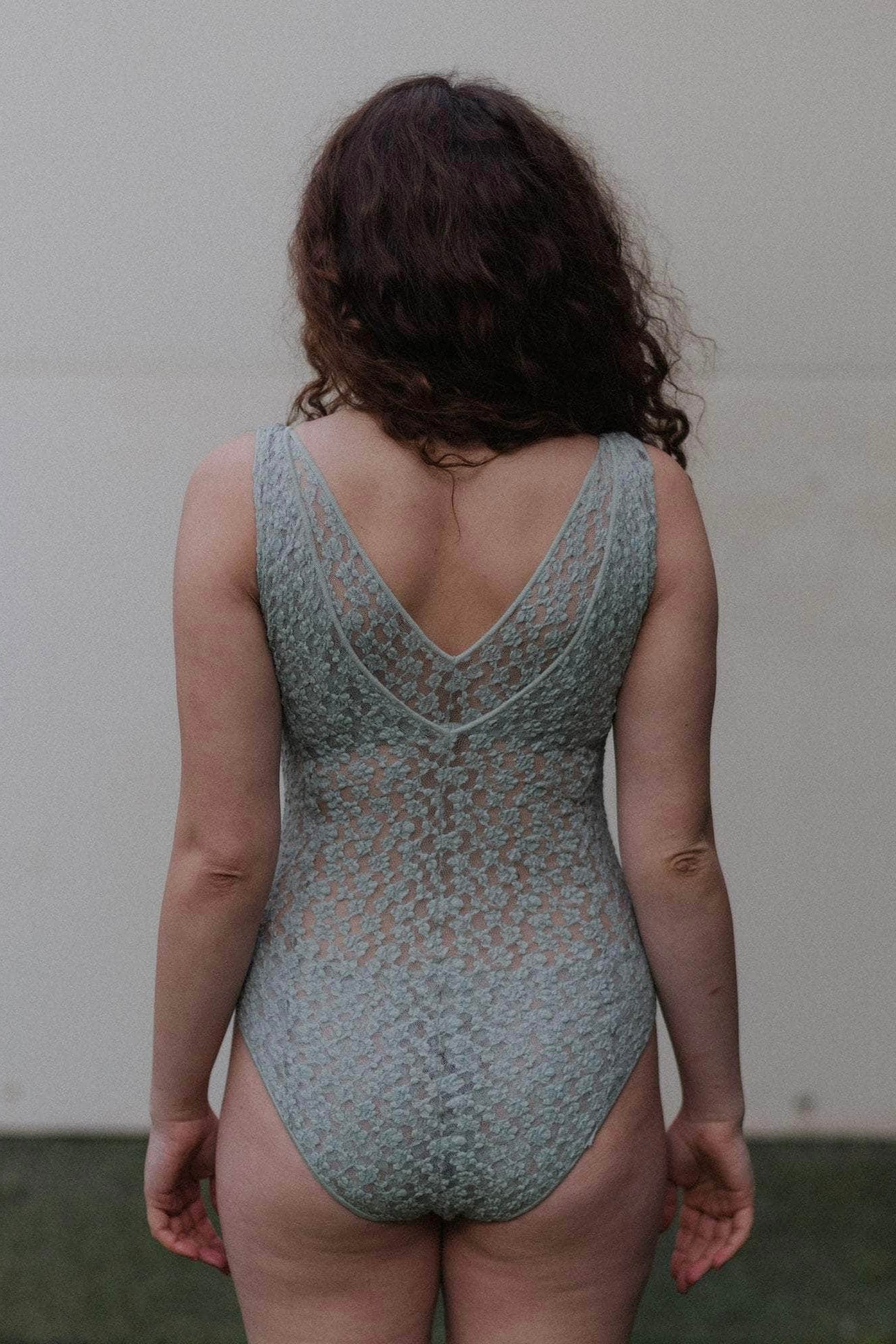 Baserange Crescent Body / Conta Green