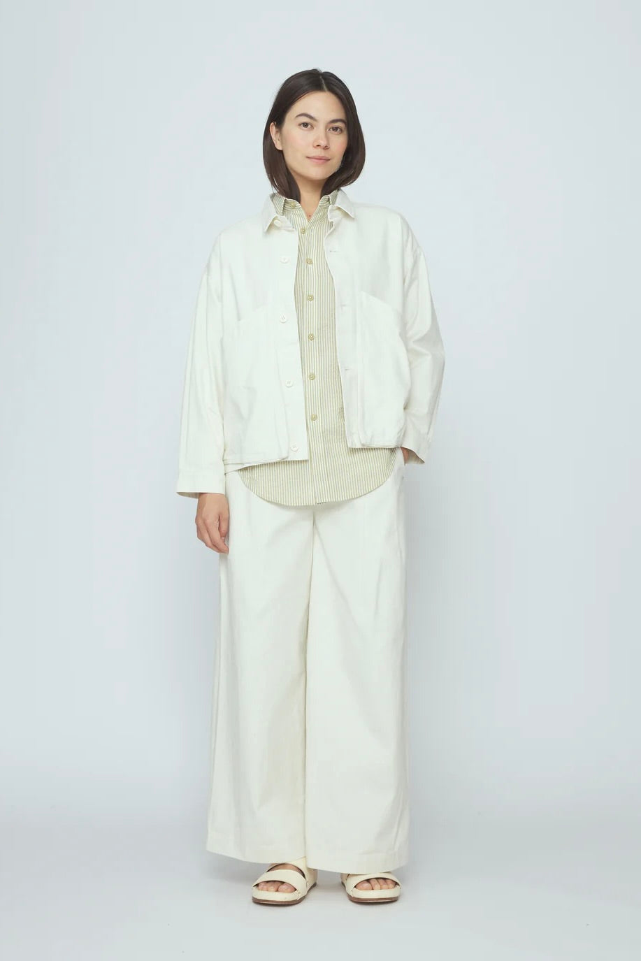 7115 by Szeki Signature Panel Pockets Jacket / Pearl White
