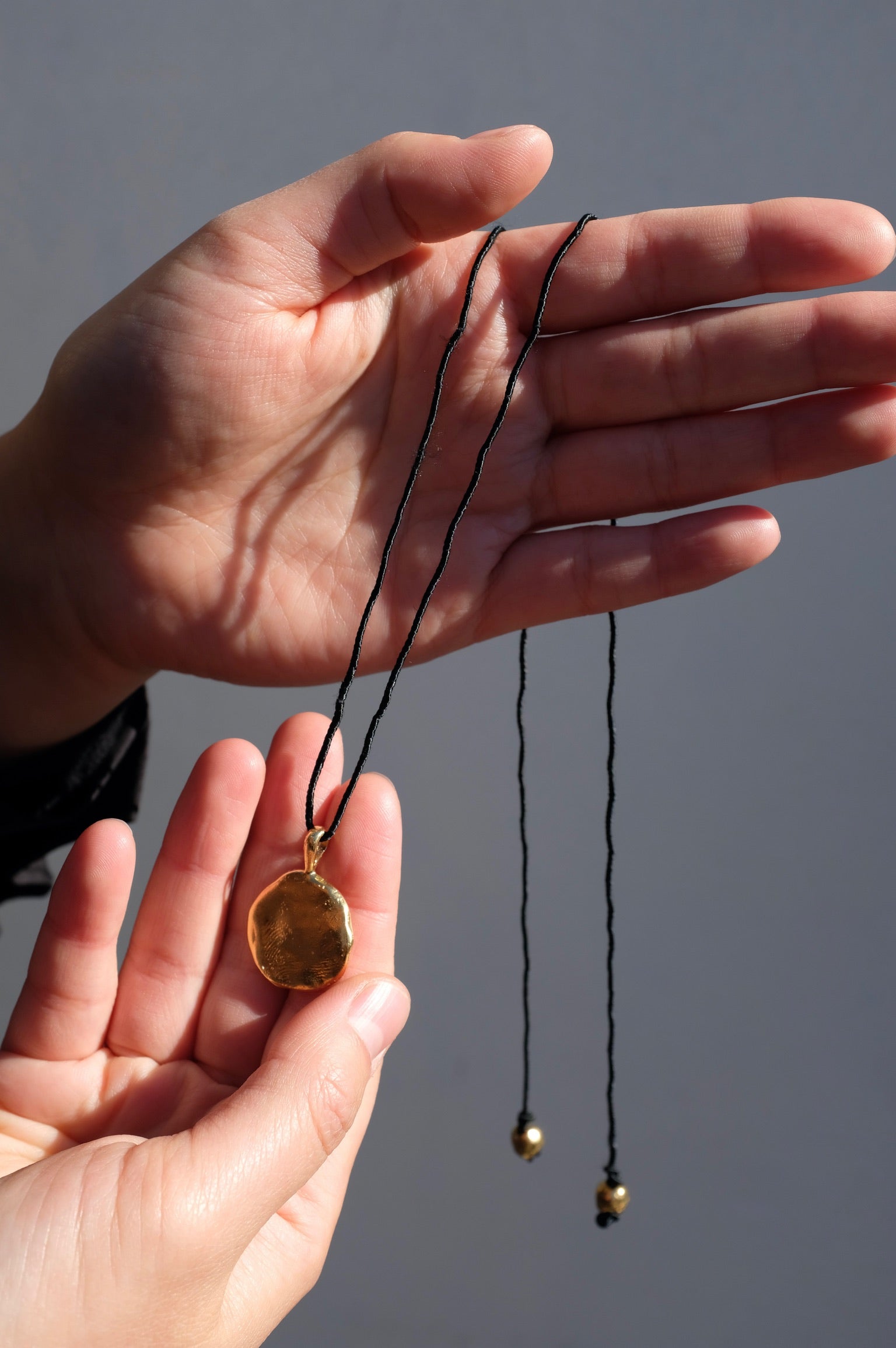 Mercurial Studio Petra Medallion / Gold and Silk