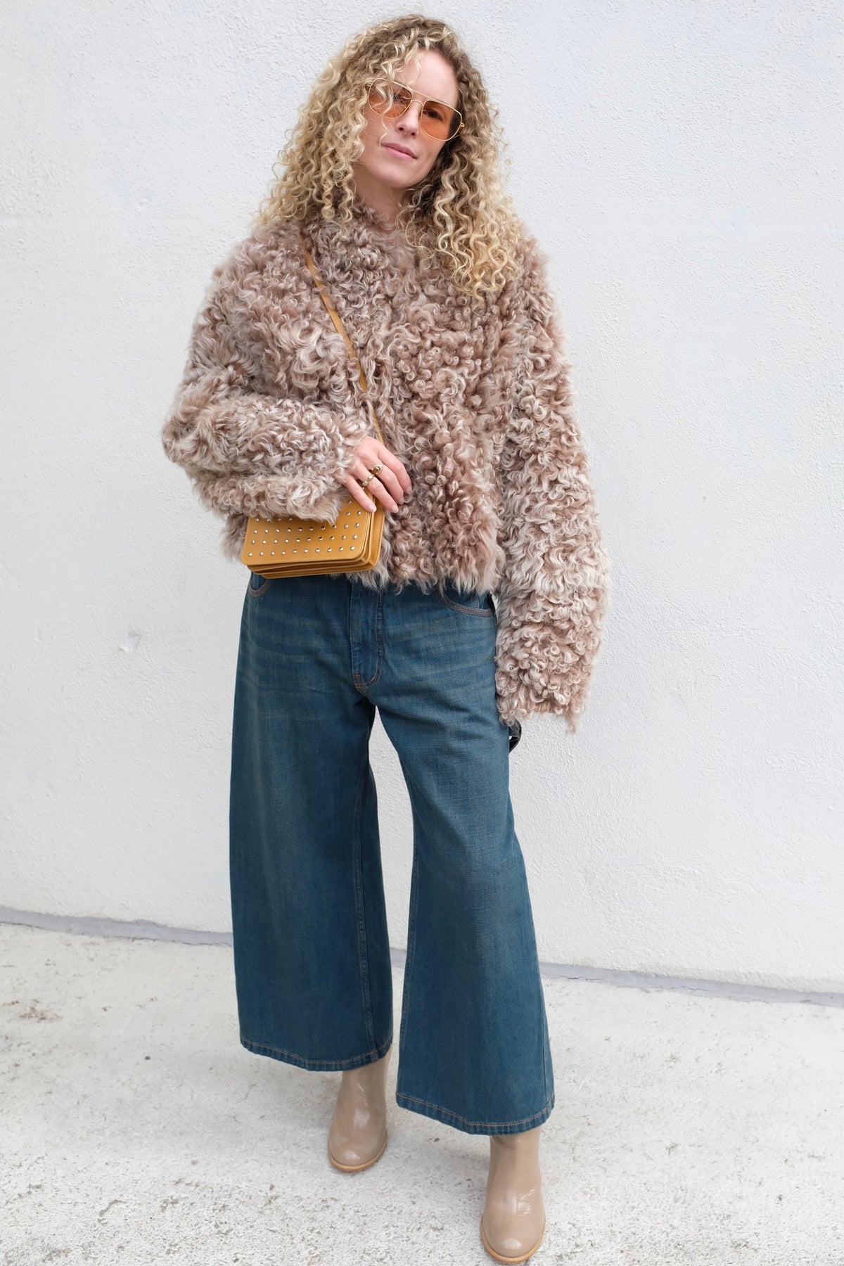 Arma Mooney Curly Shearling Jacket / Camel