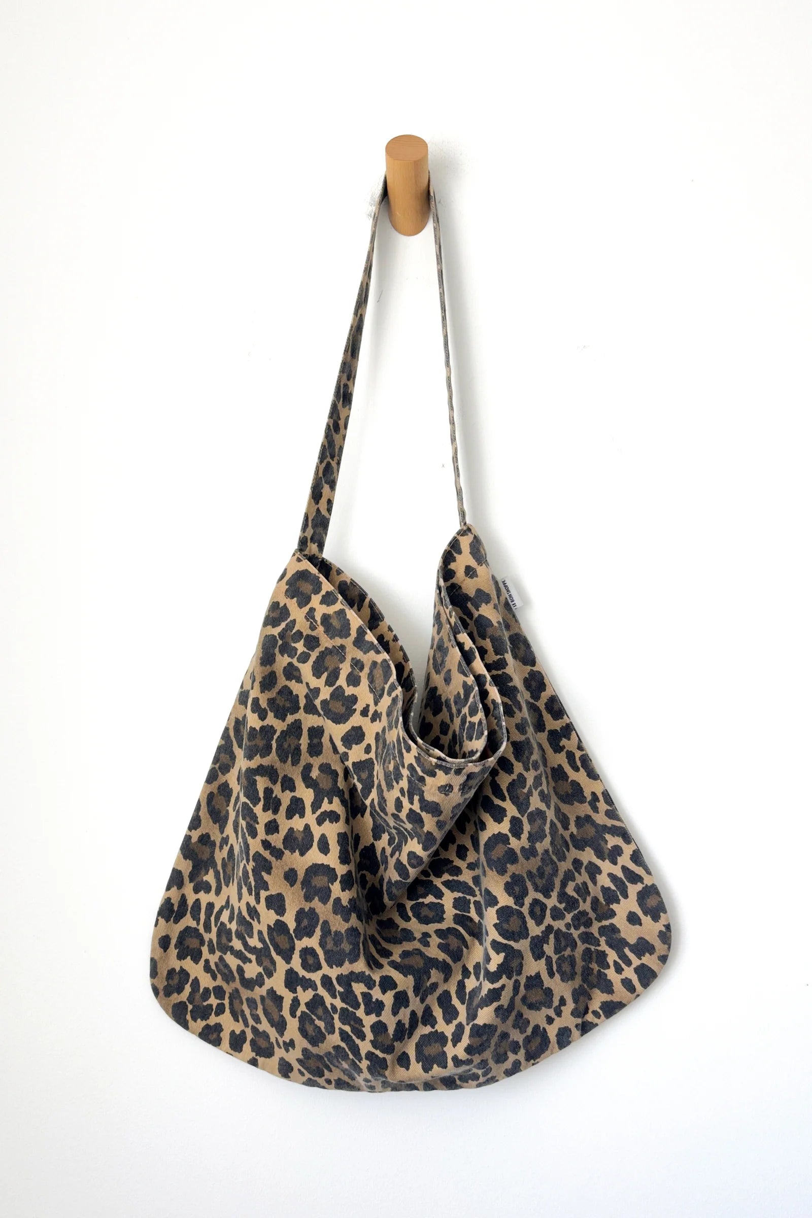 Le Bon Shoppe Happy Carry Bag / Leopard