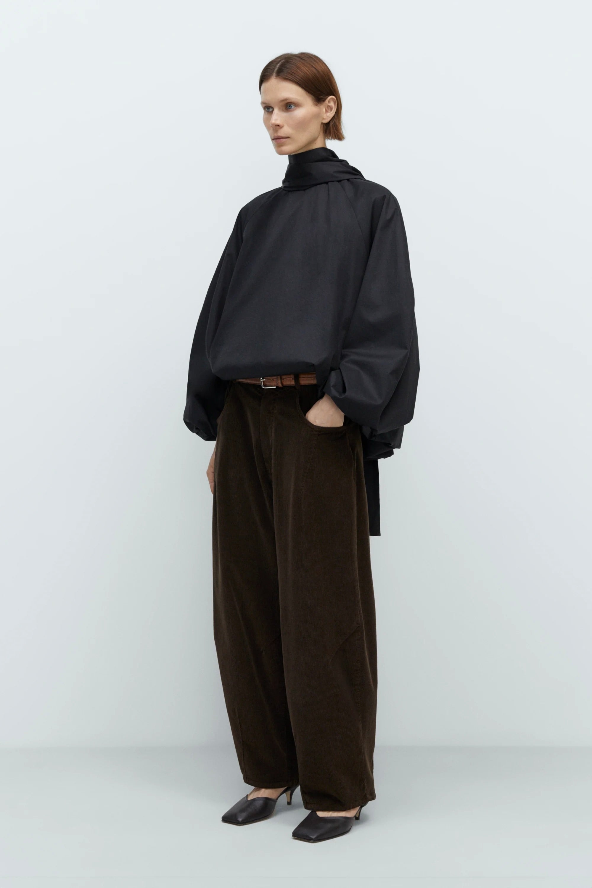 Cordera Corduroy Baggy Pants / Brown