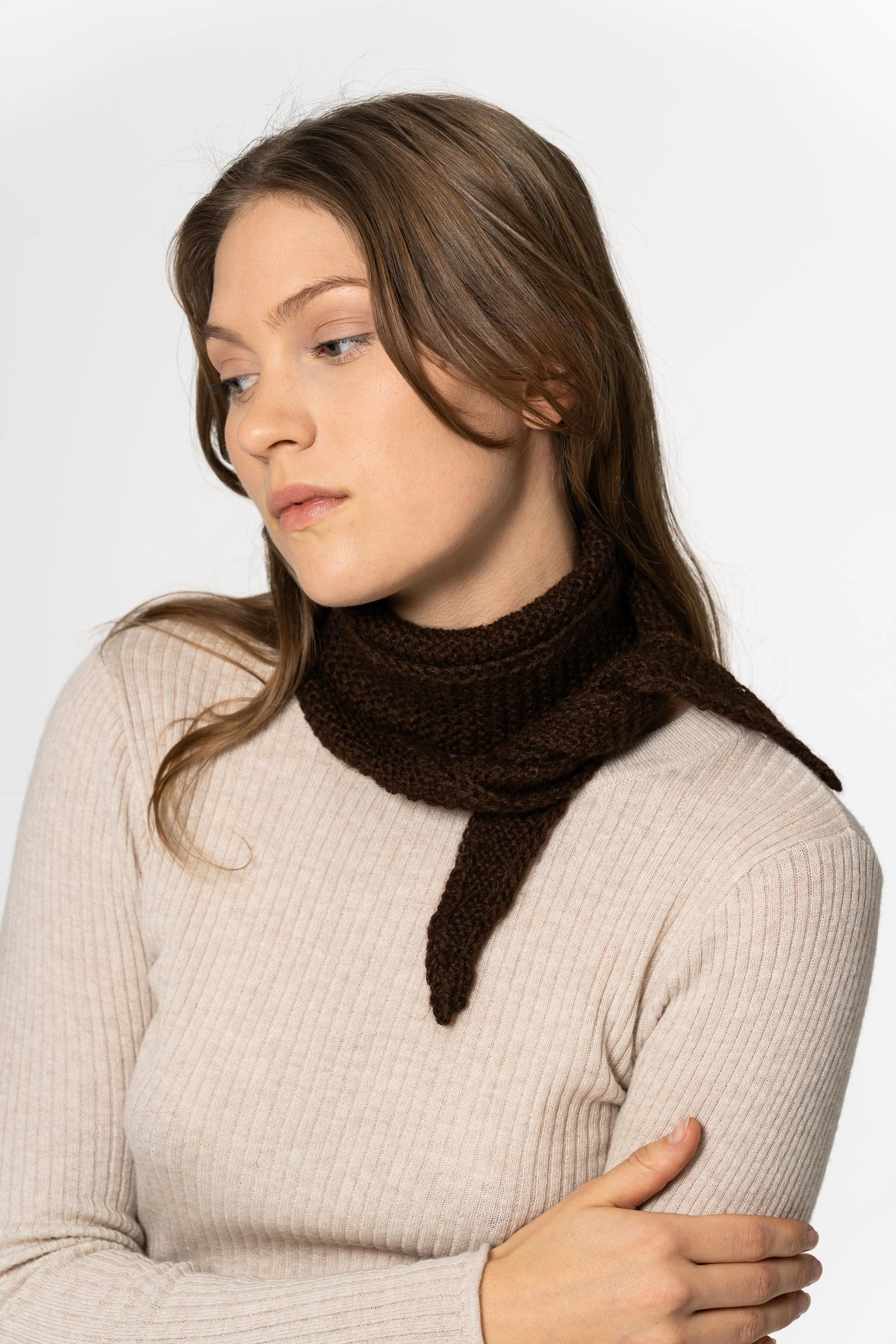 Dinadi Alpaca Handknit Garter Scarf / Coffee Brown