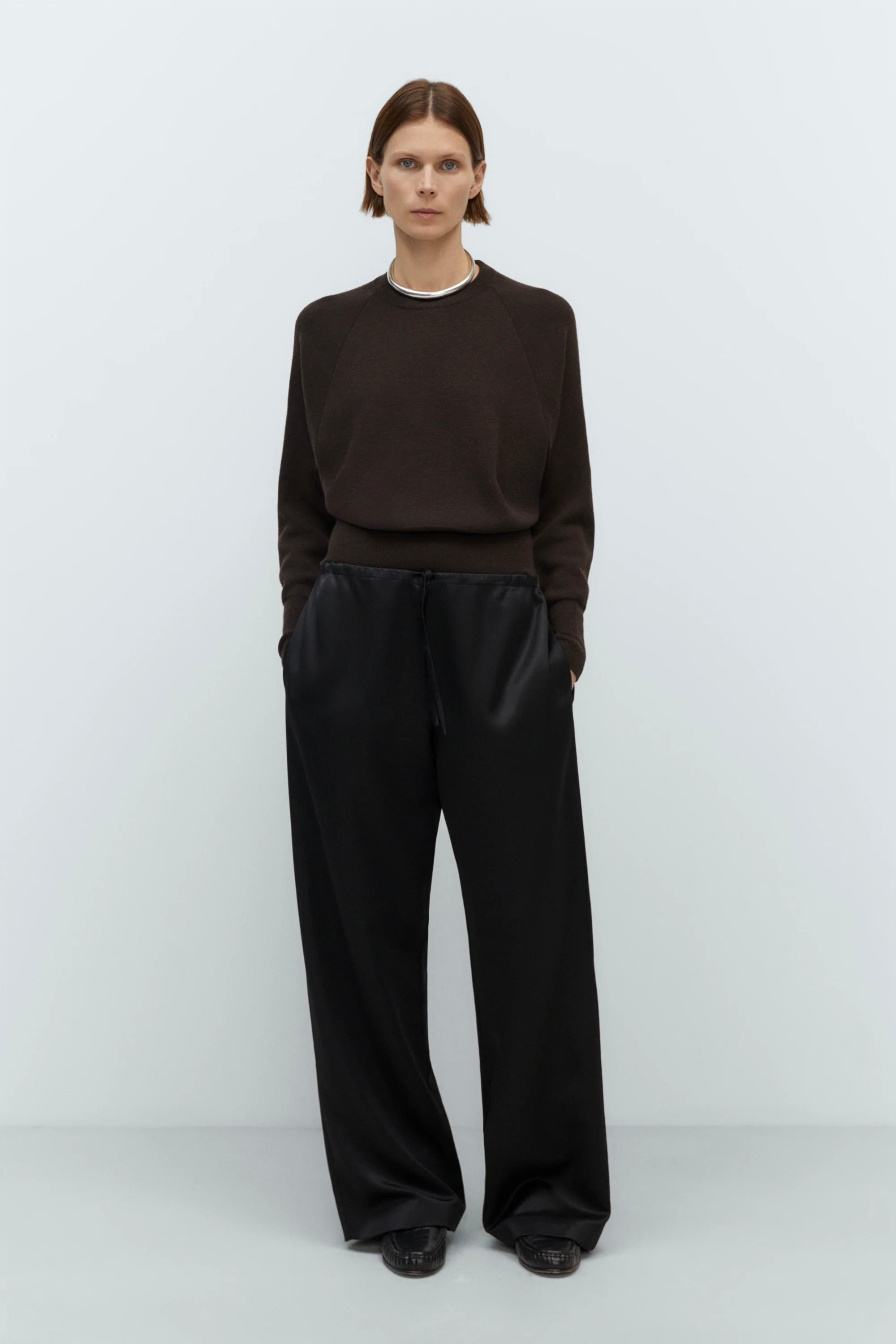 Cordera Satin Relaxed Pants / Black