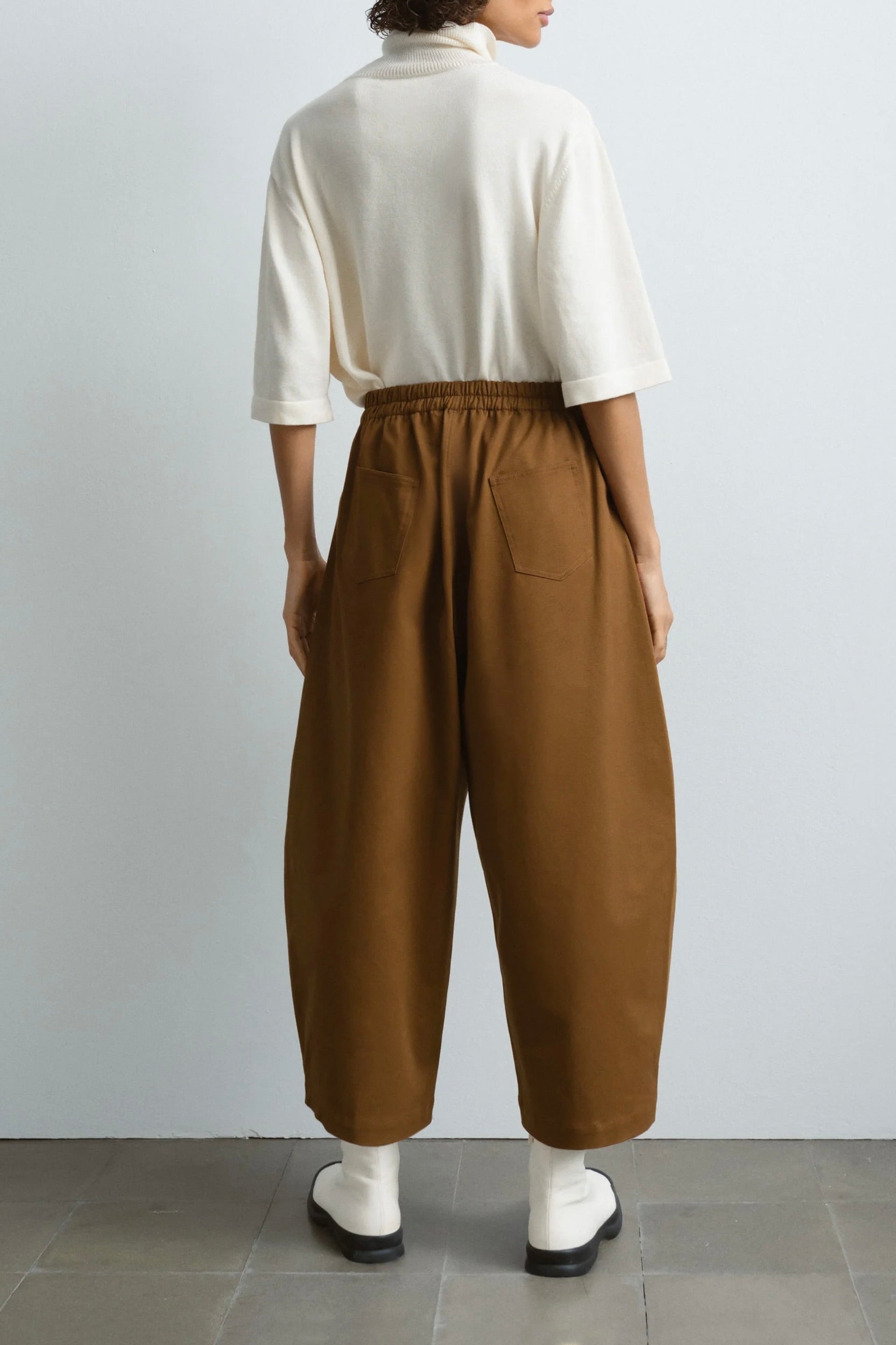 CORDERA Soft Cotton Curved Pants / Toffee