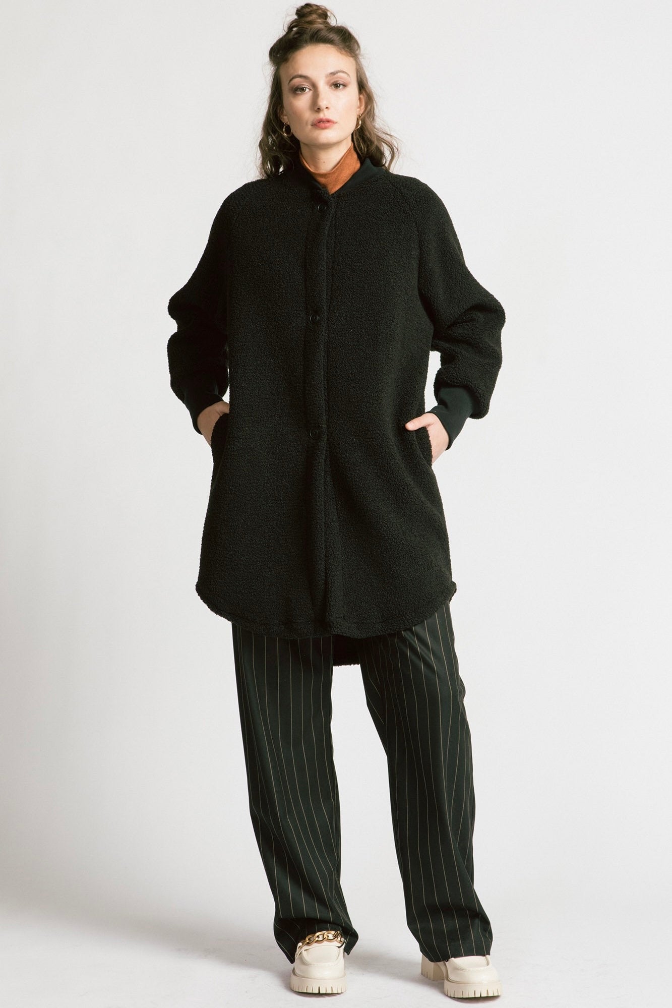 Allison Wonderland Mansfield Jacket / Black Fleece