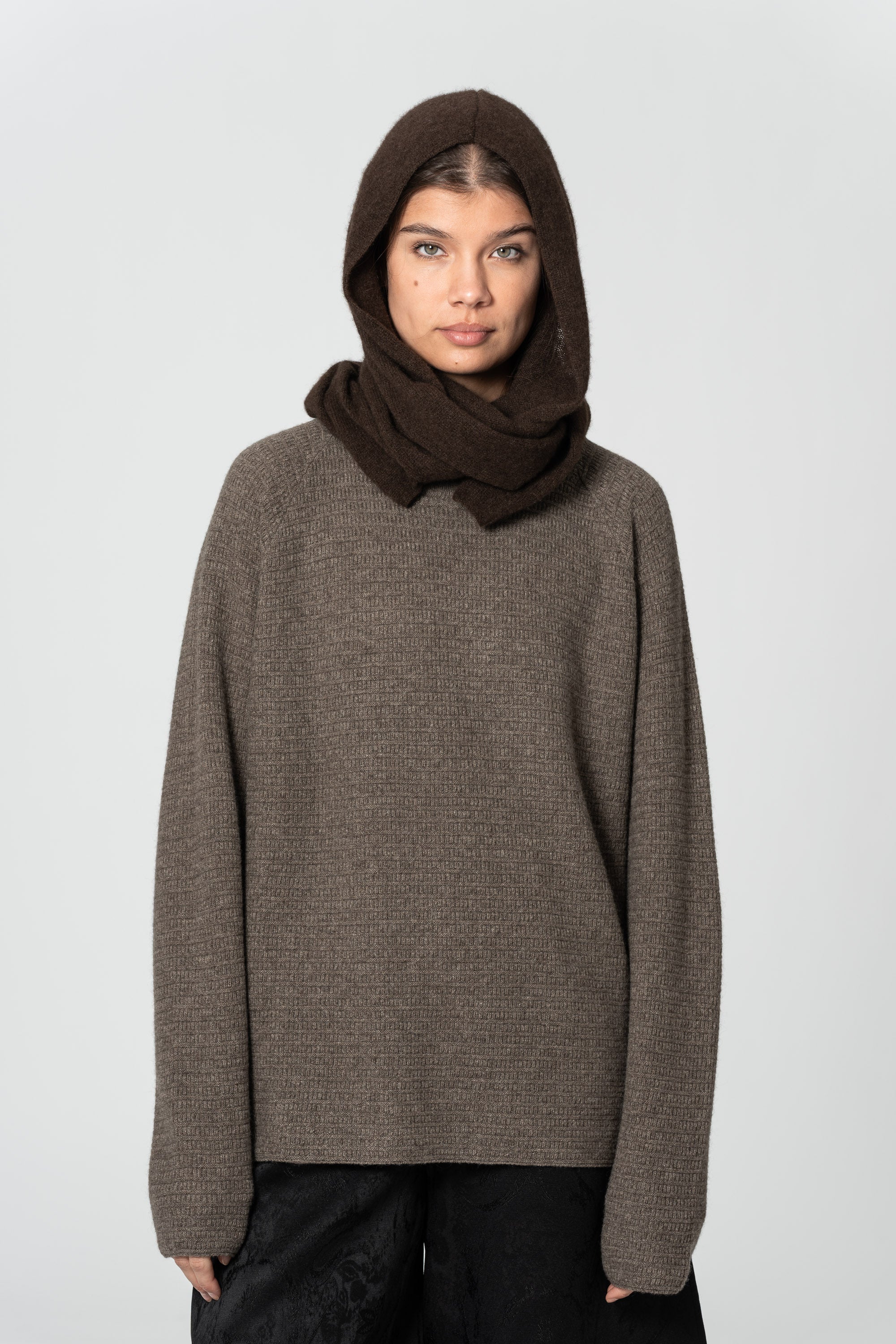 Dinadi Yak Hooded Scarf / Dark Brown