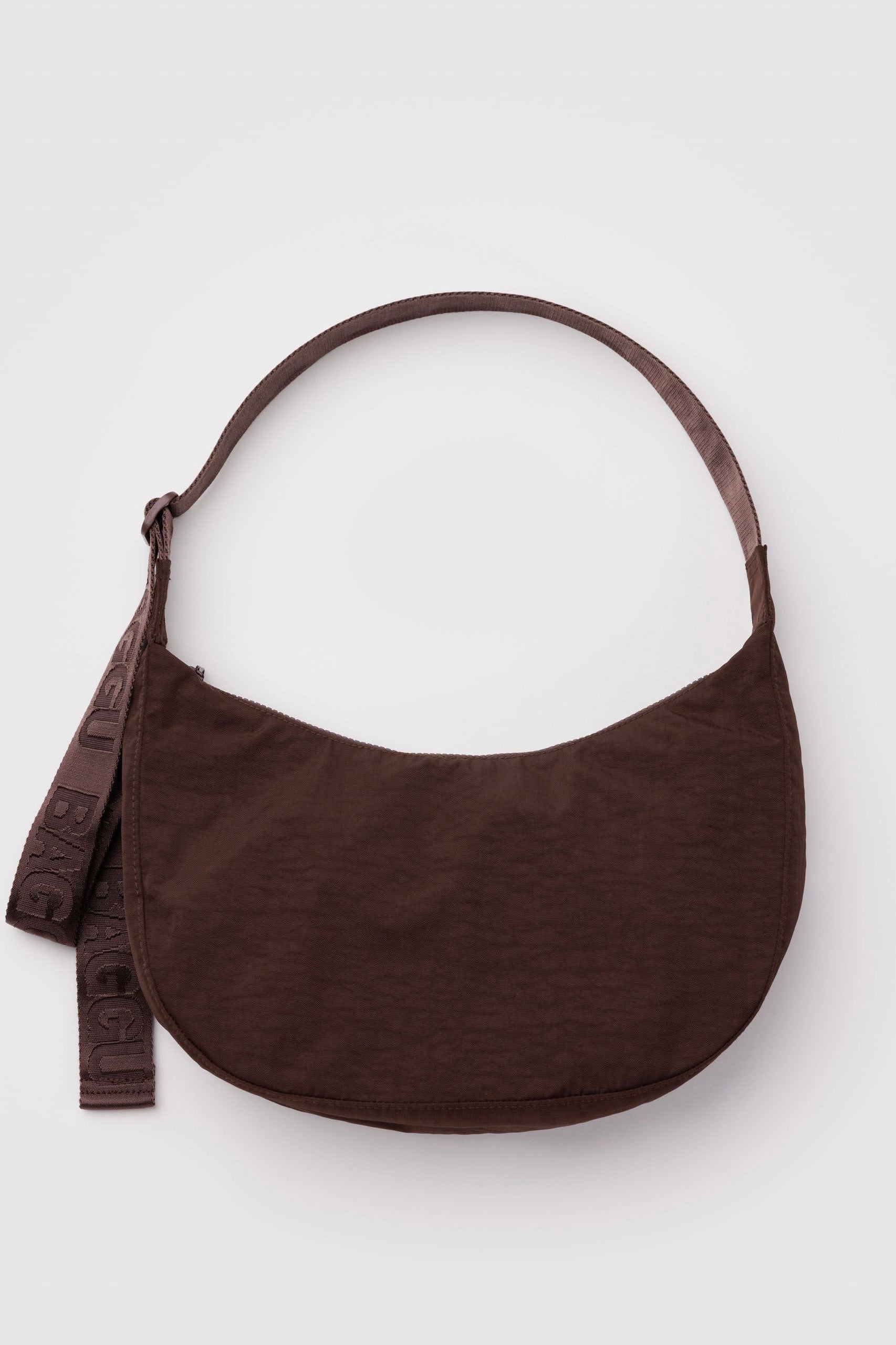 Baggu Medium Nylon Crescent Bag / Coffee