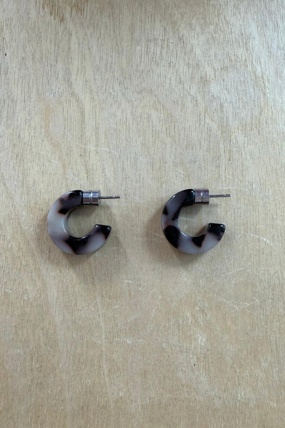 Pre-Loved / Machete Mini Hoops / Noir