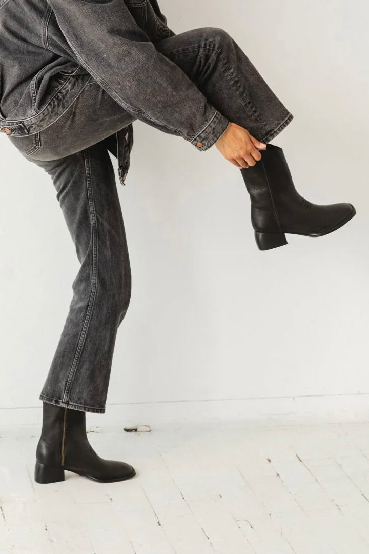 Either/Or West Boot / Black Leather