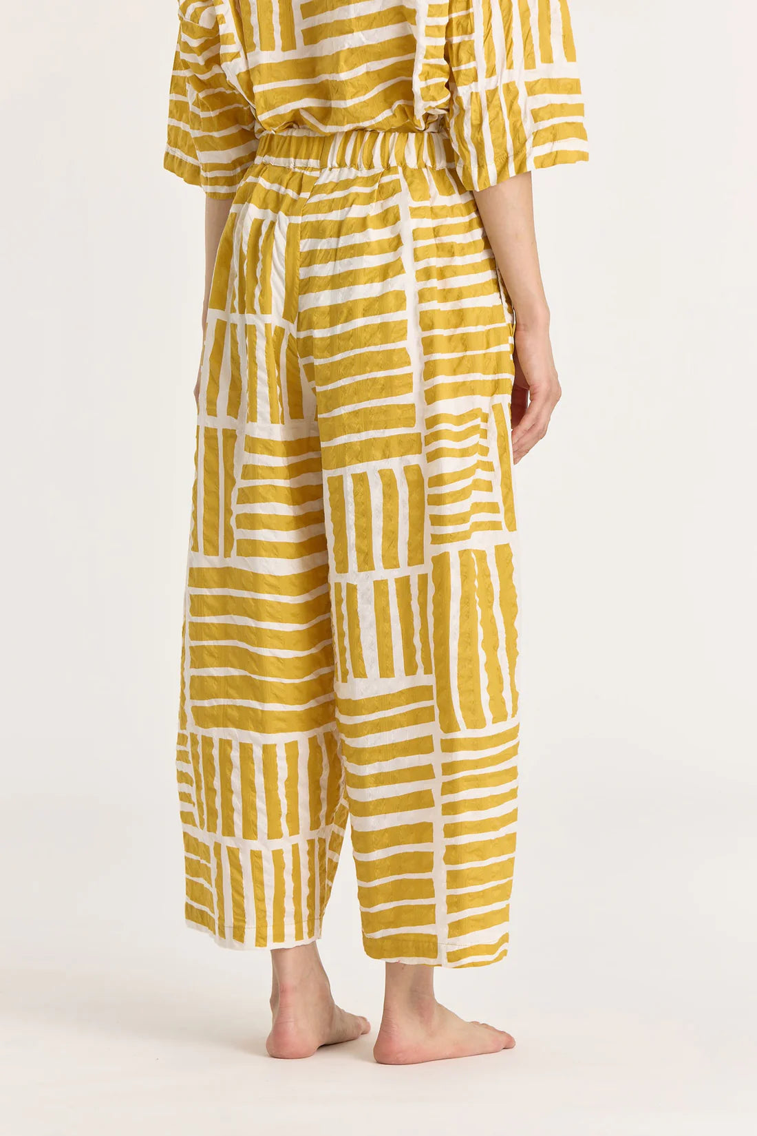 Black Crane Wide Pants / Gold Print