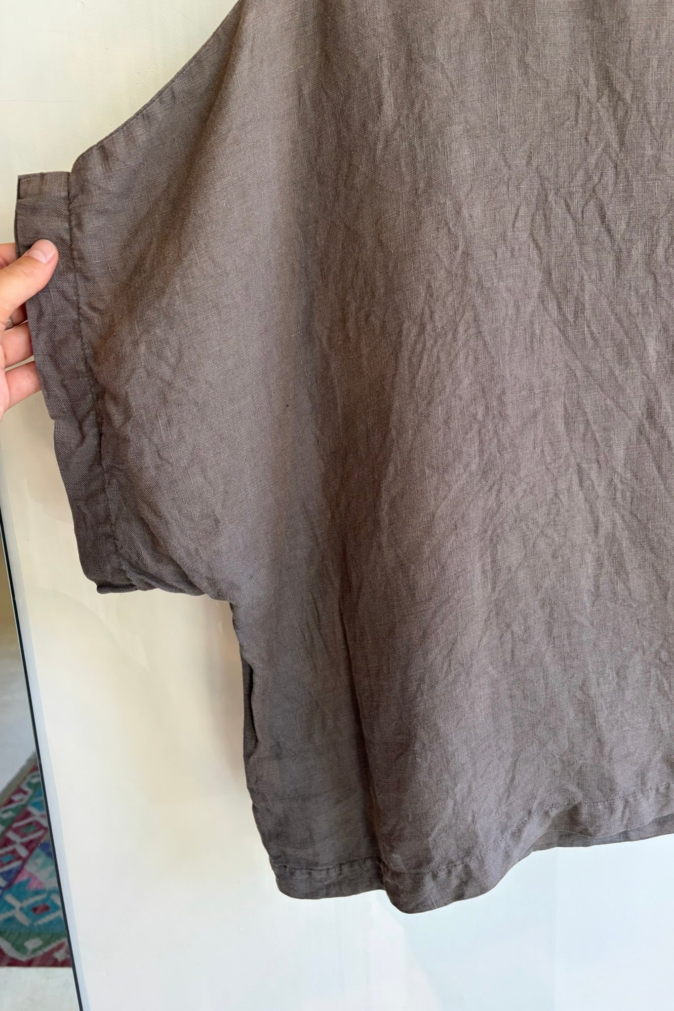 Pre-Loved / Black Crane Linen Top / Grey / Size Small