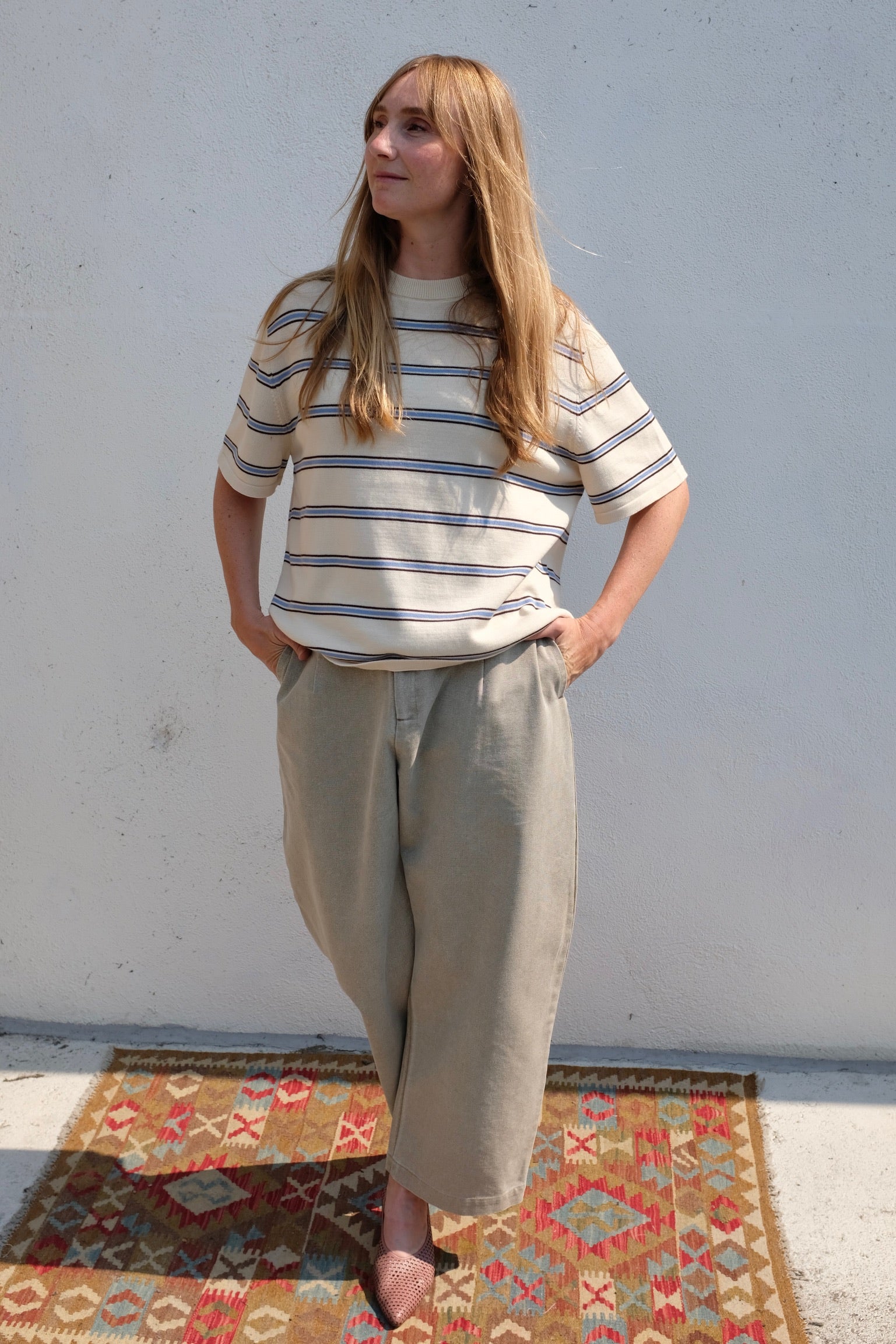Tailored Curve Legged Trouser / Washed Tan