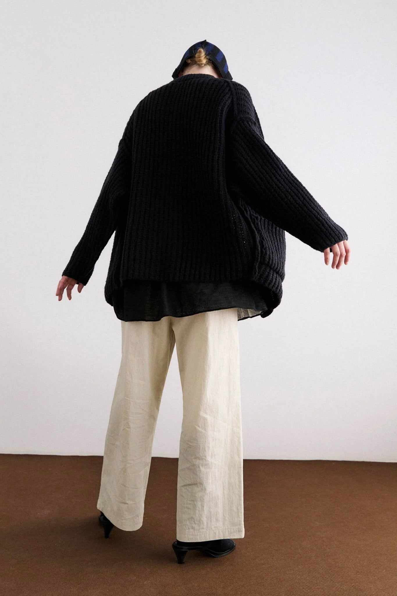 Rus Nui cardigan / Black