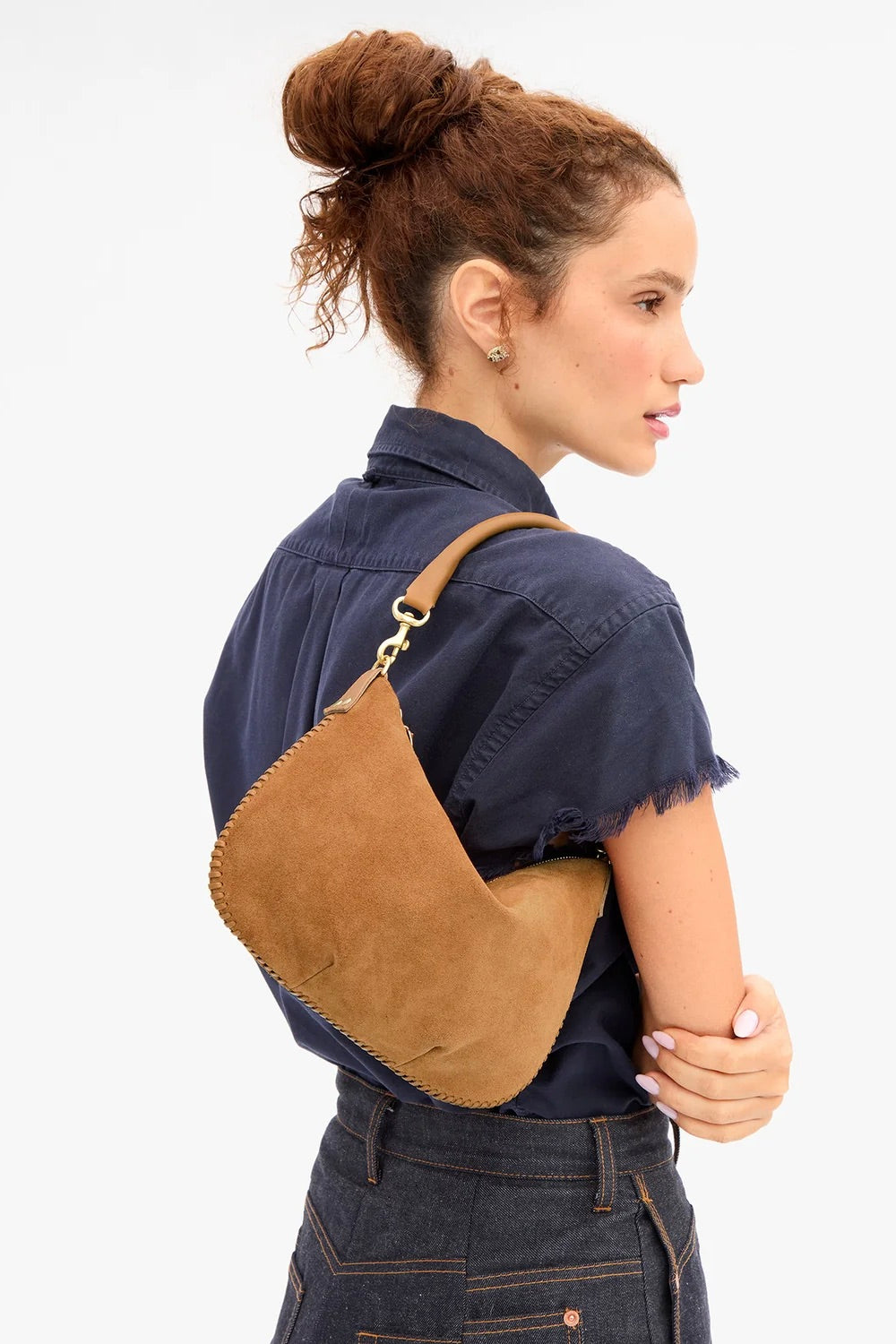 Petit Moyen Messenger / Caramel Suede w Whipstitch