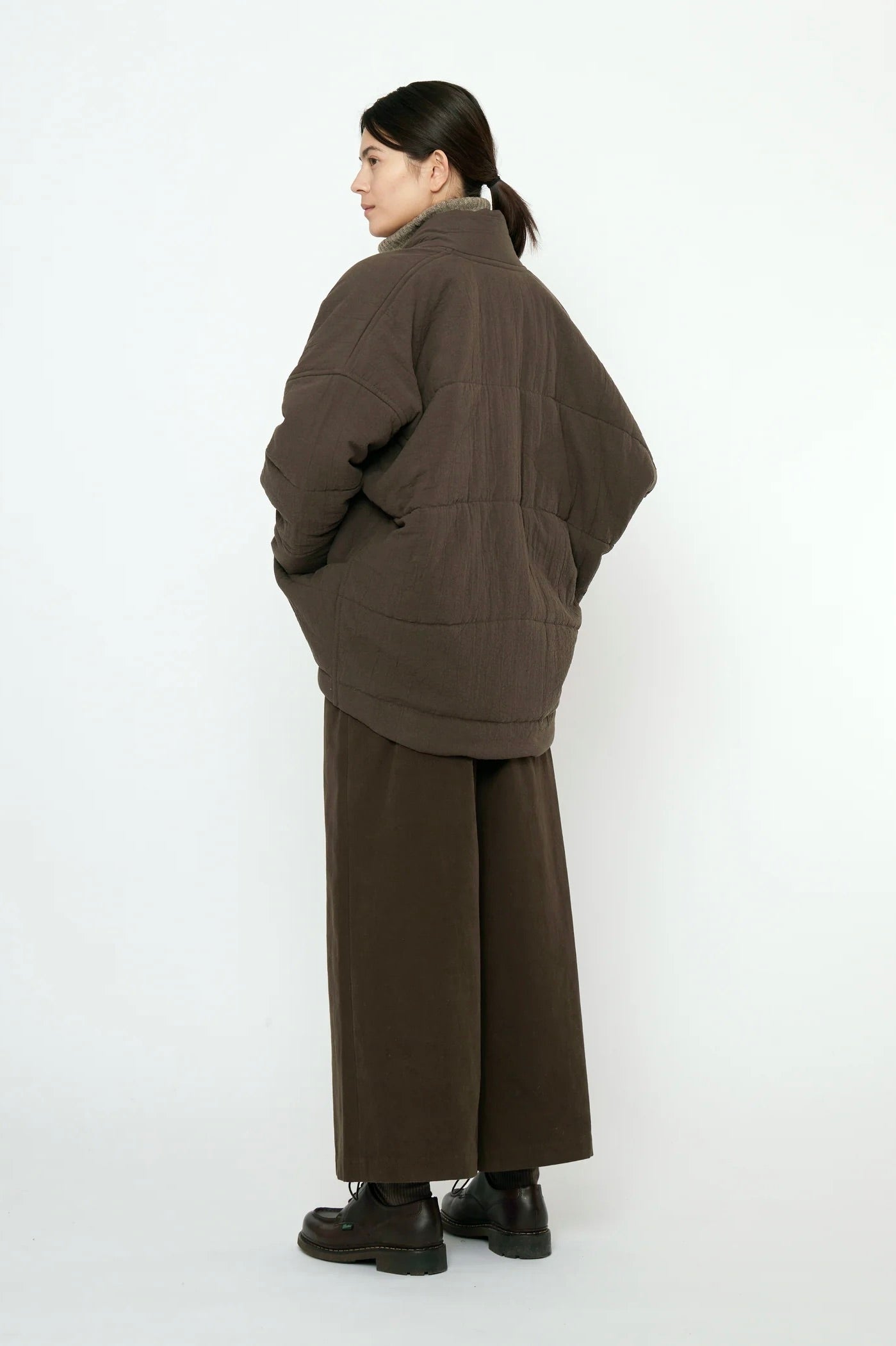7115 Signature Sumo Puffer / Chalk Brown
