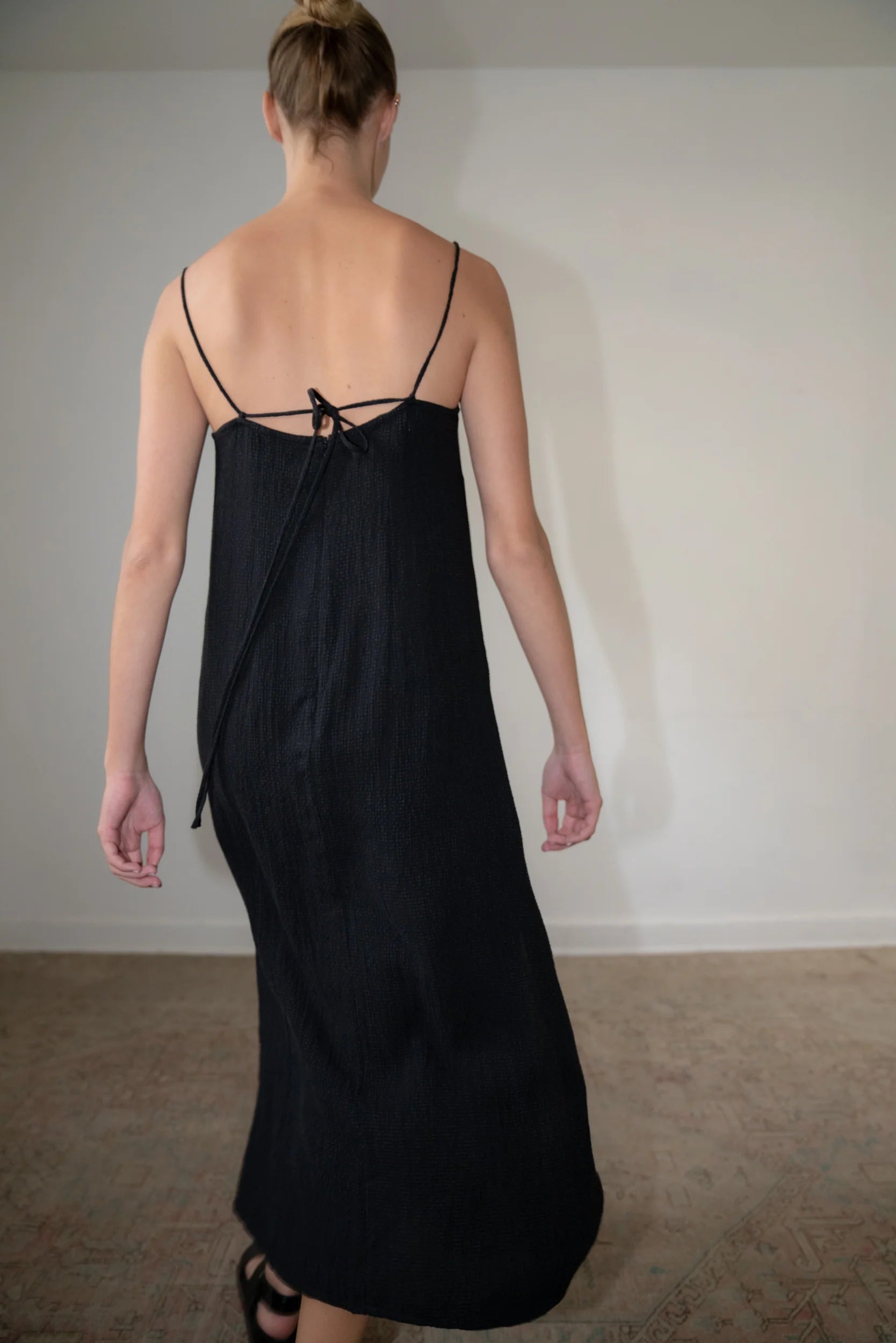 Zii Ropa Cea Dress / Black