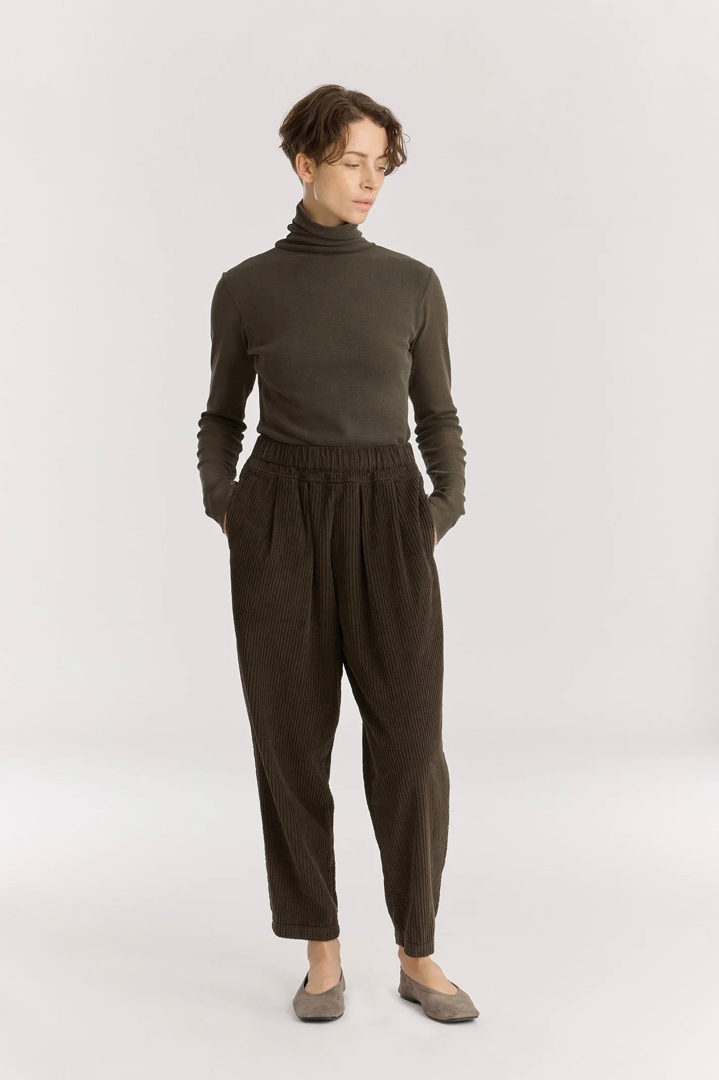 Black Crane Carpenter Pants / Dark Forest Corduroy