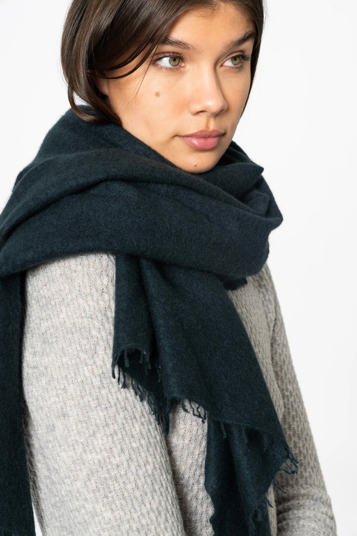 Dinadi Cashmere Felted Scarf / Peacock