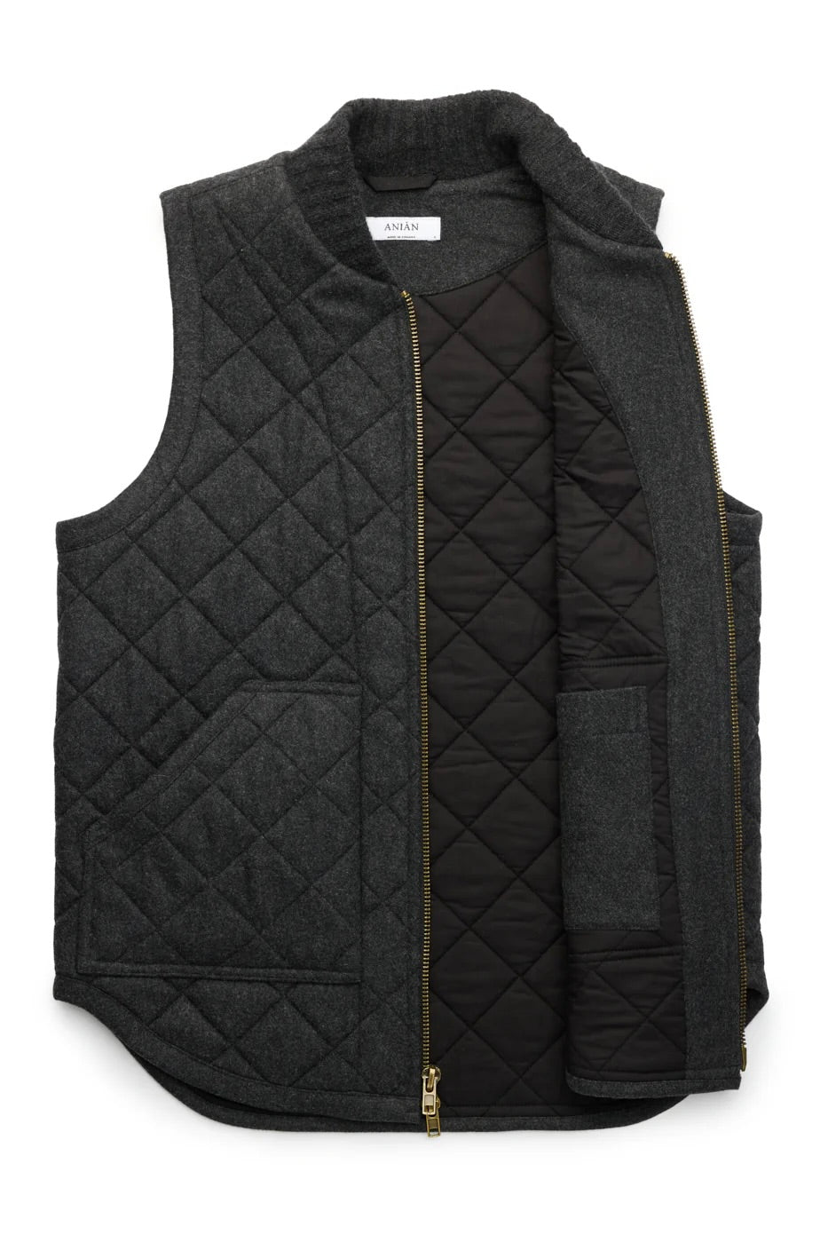 Anian Quilted Wool Vest / Charcoal