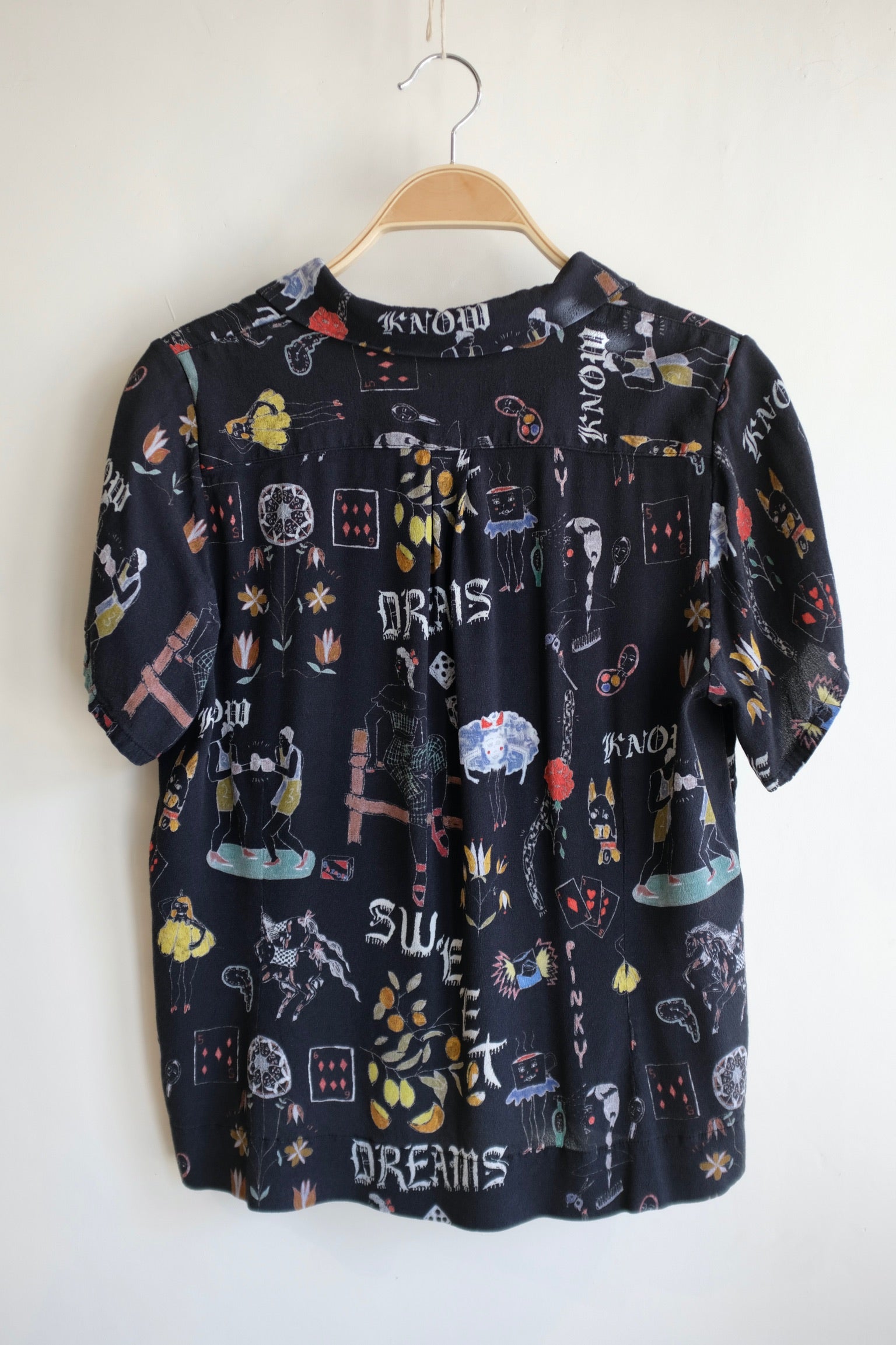 Pre-loved / Caron Callahan print blouse / Size Large