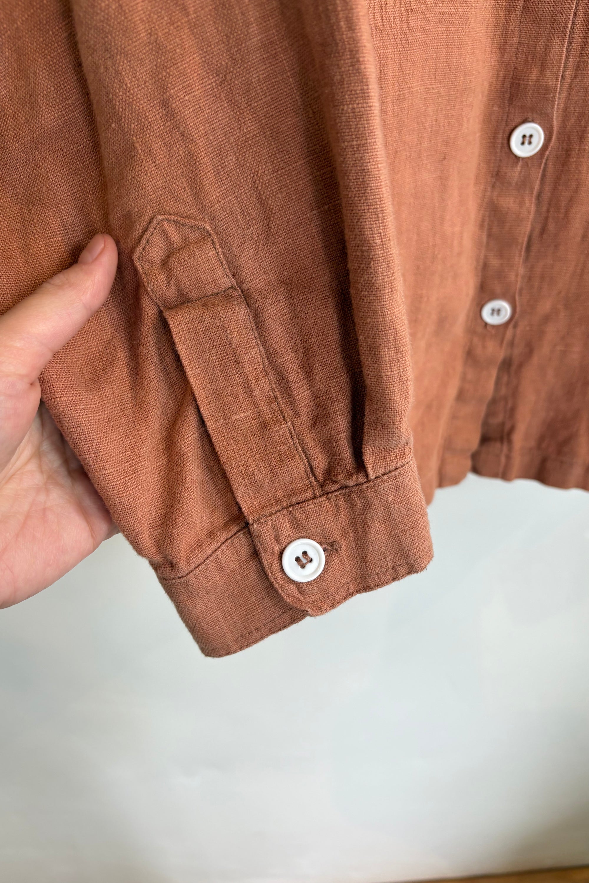 Pre-Loved / Shelter Lloyd Linen Shirt / Rust / Size M