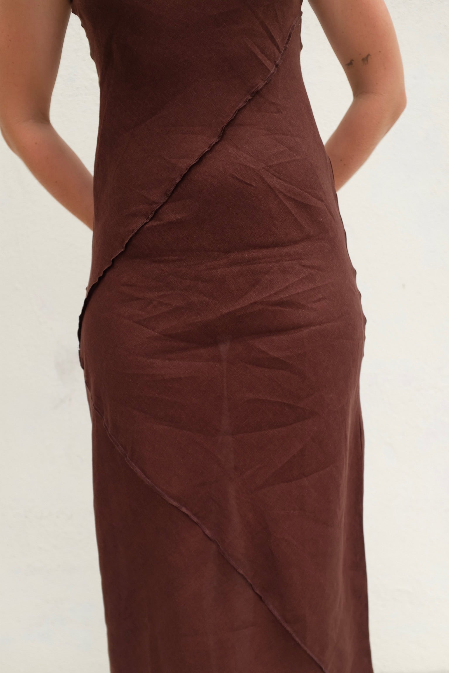 Lava Dress / Ama Brown Fine Linen