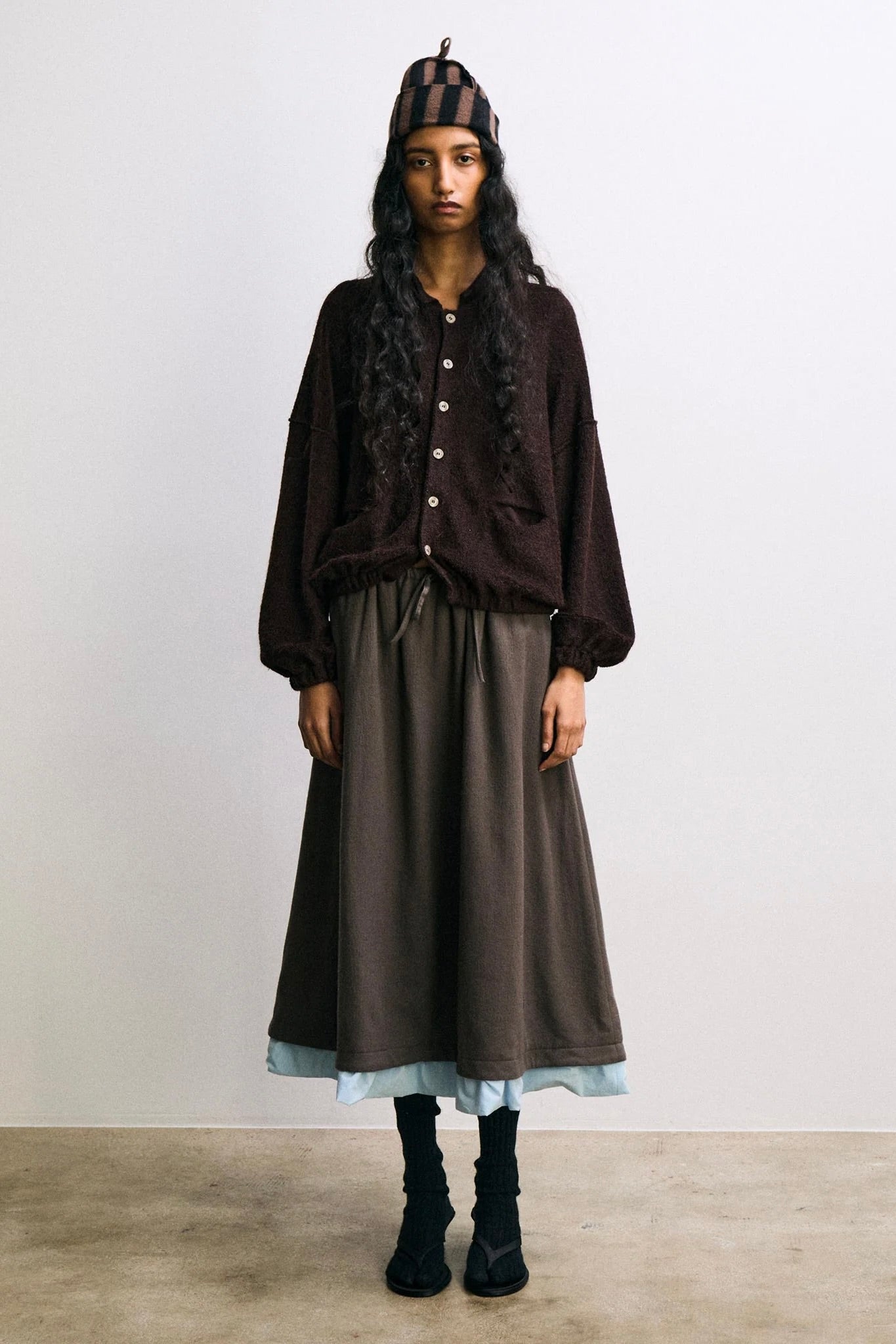 Rus Shinrin cardigan / Espresso