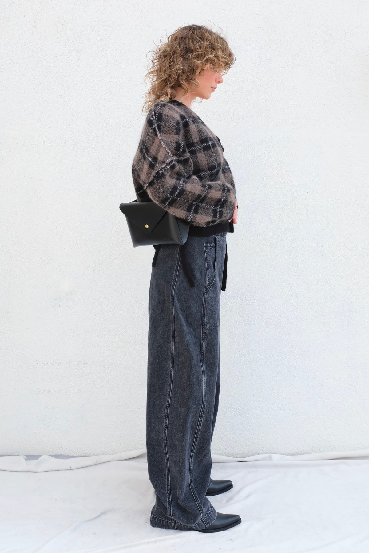Hokkori Cardigan / Black + Taupe