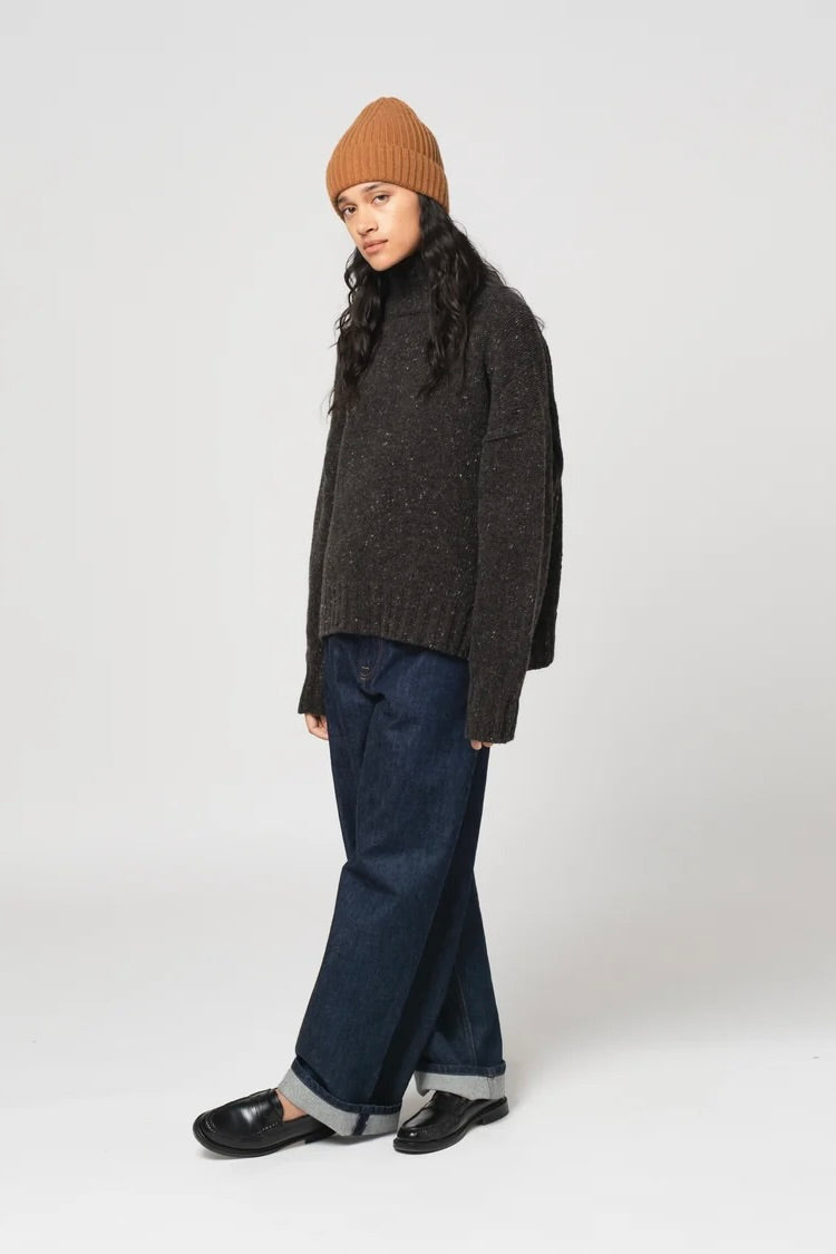 Girls of Dust Wool Cashmere Beanie / Capuccino