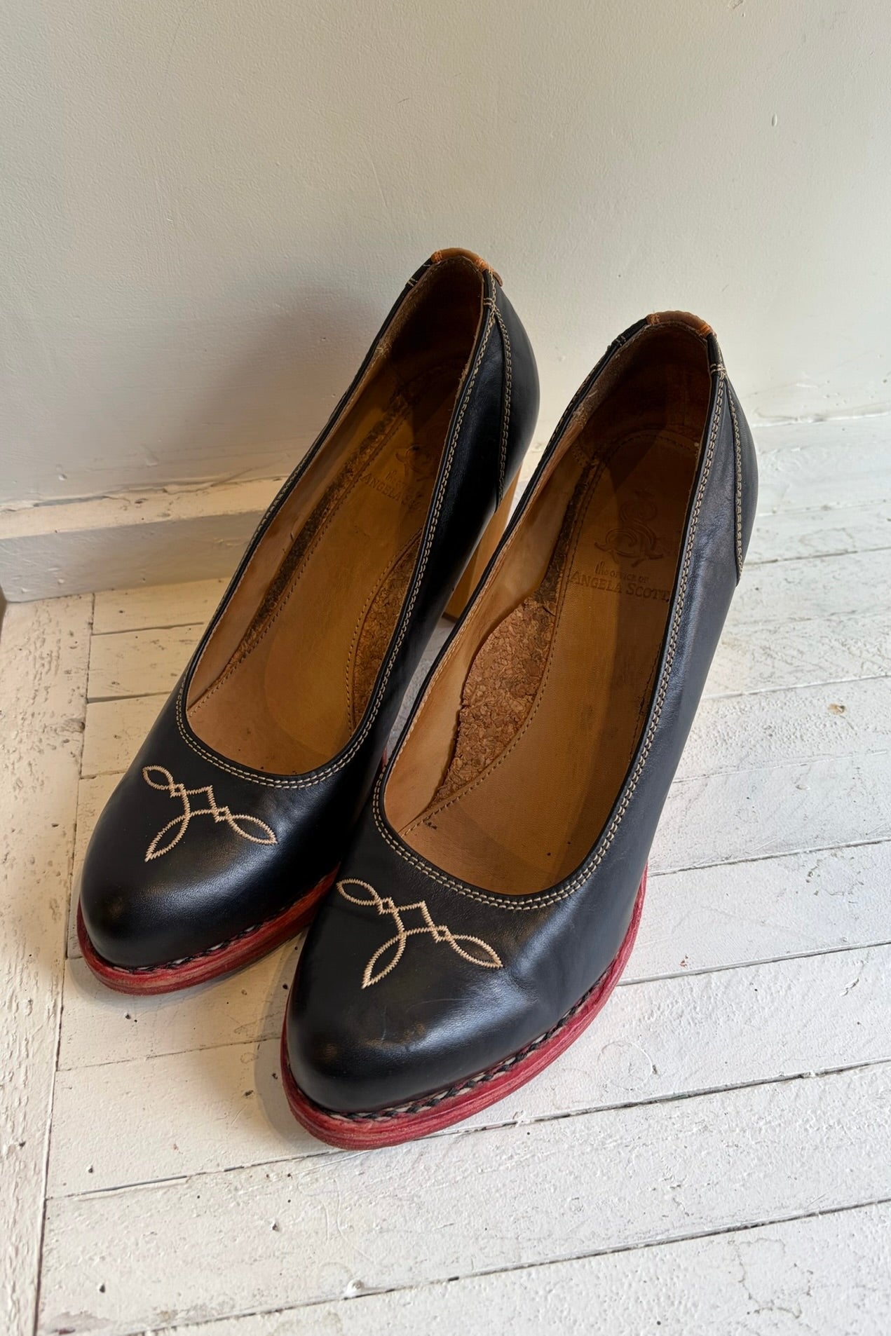 Pre-Loved / Office of Angela Scott Western Heel / Black / Size 39