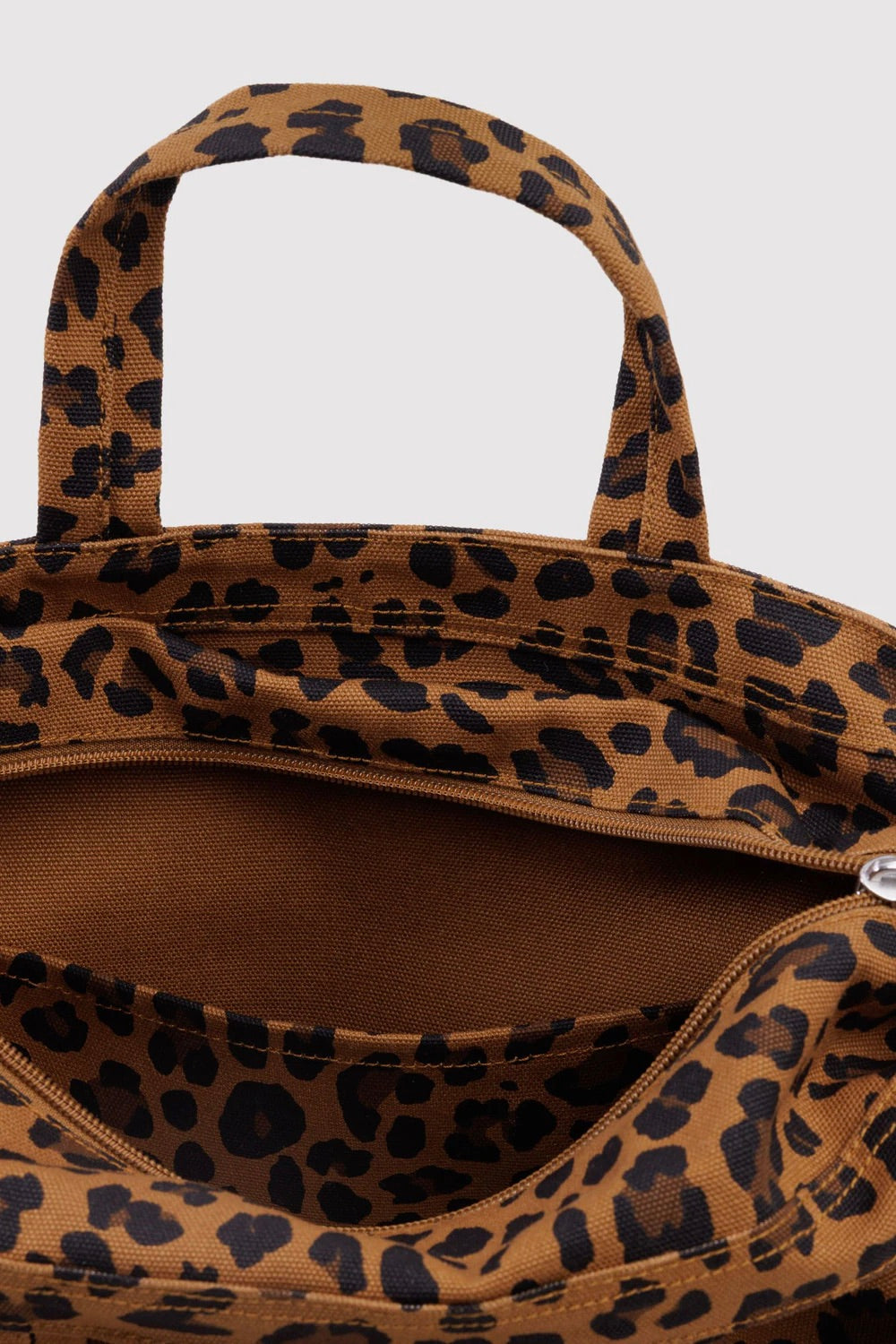 Baggu Horizontal Zip Duck Bag / Leopard