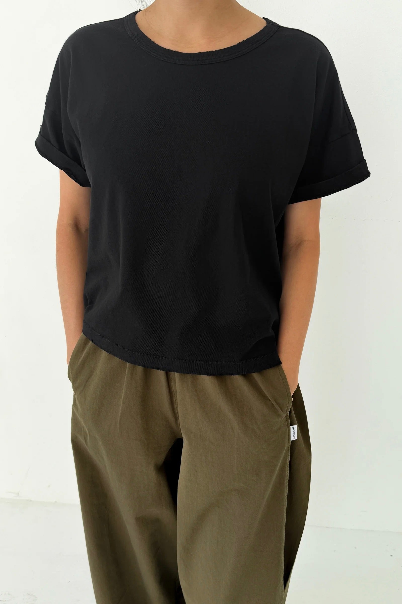 Le Bon Shoppe Vintage Fille Tee / True Black