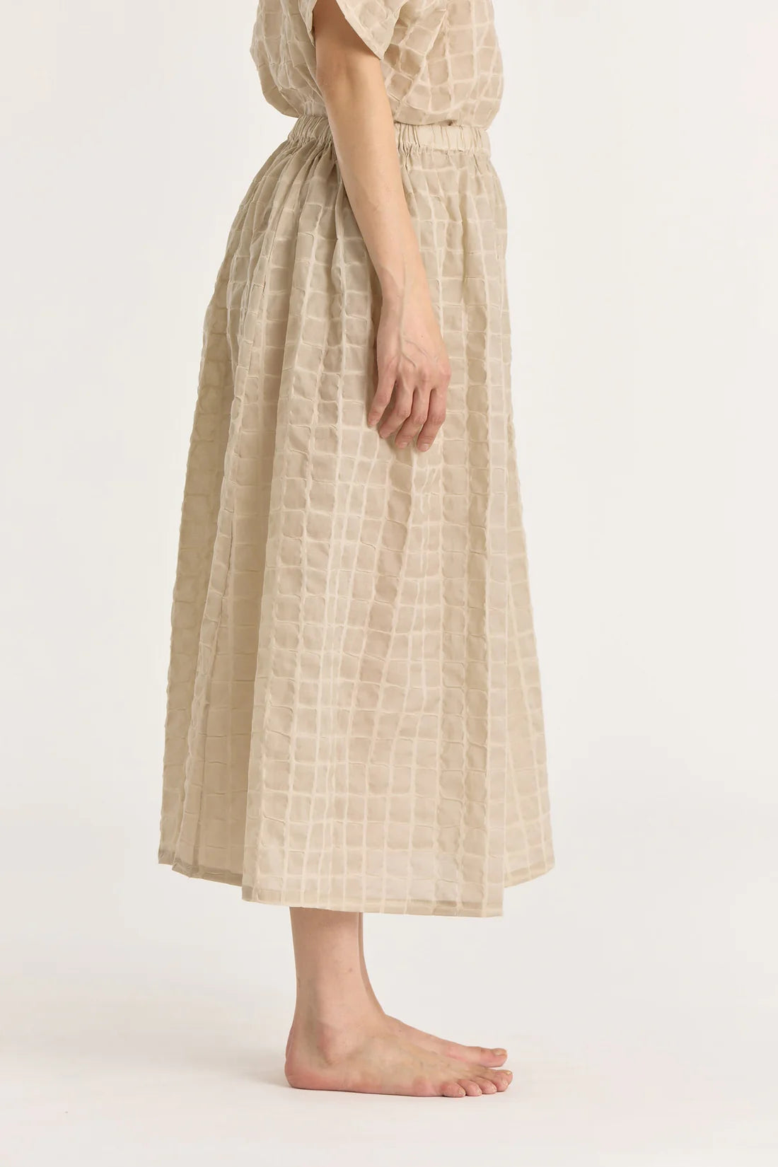 Black Crane Ripple Finish Skirt / Beige