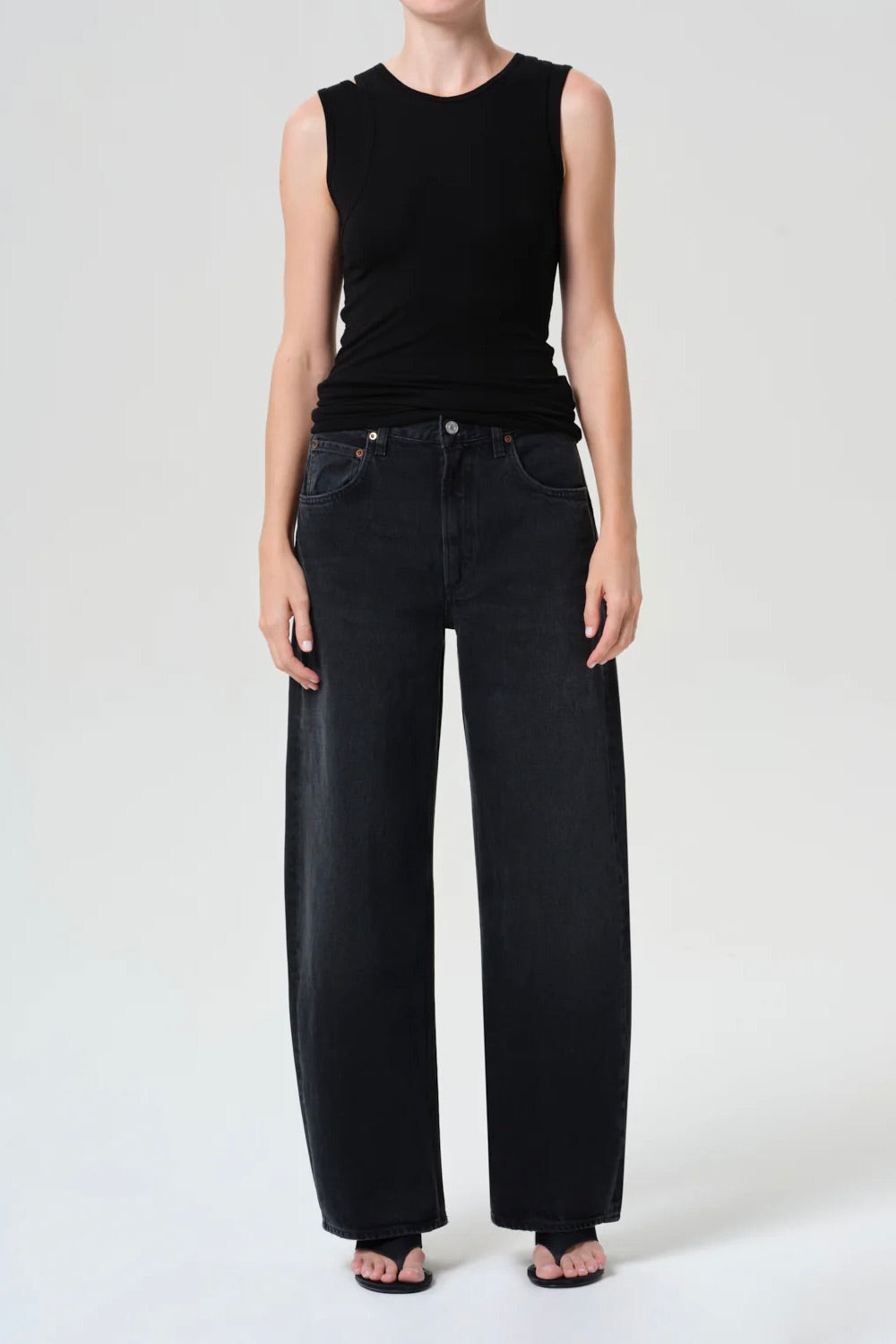 Citizens of Humanity Low Curve Jean / Black Tar