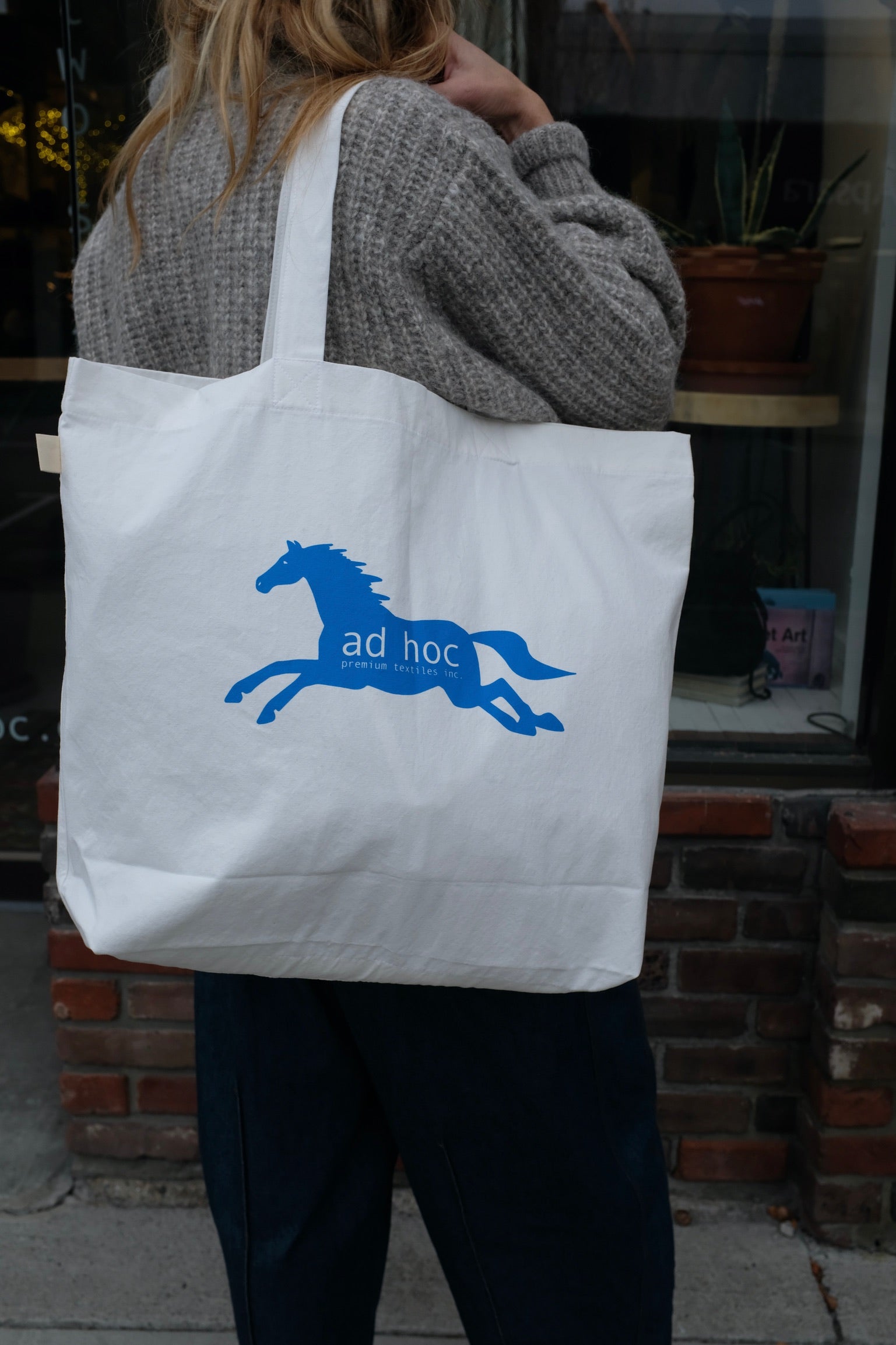 Moss Grey Ad hoc Tote / Ivory