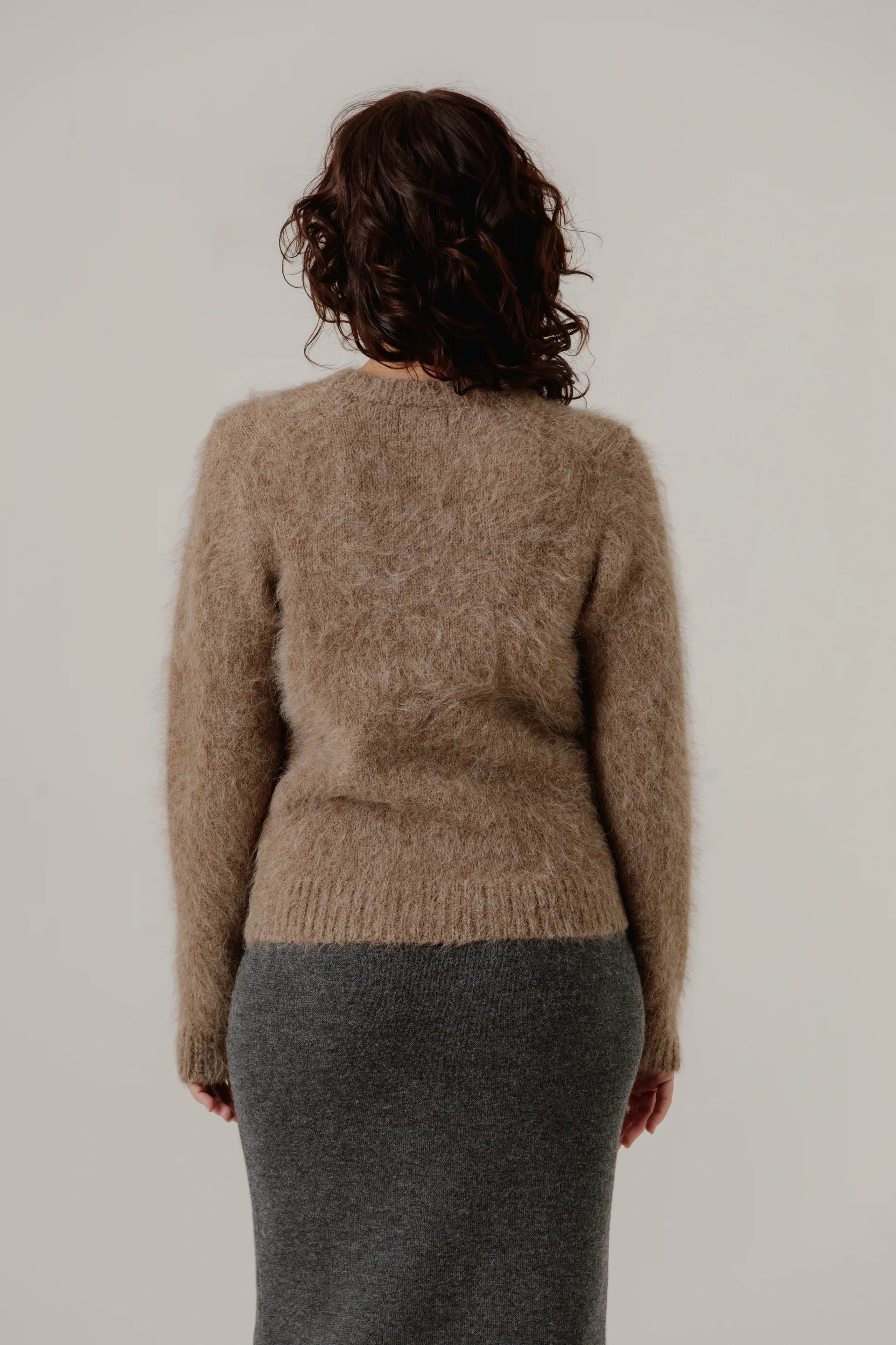 Bare Knitwear Suri Alpaca Crewneck / Taupe