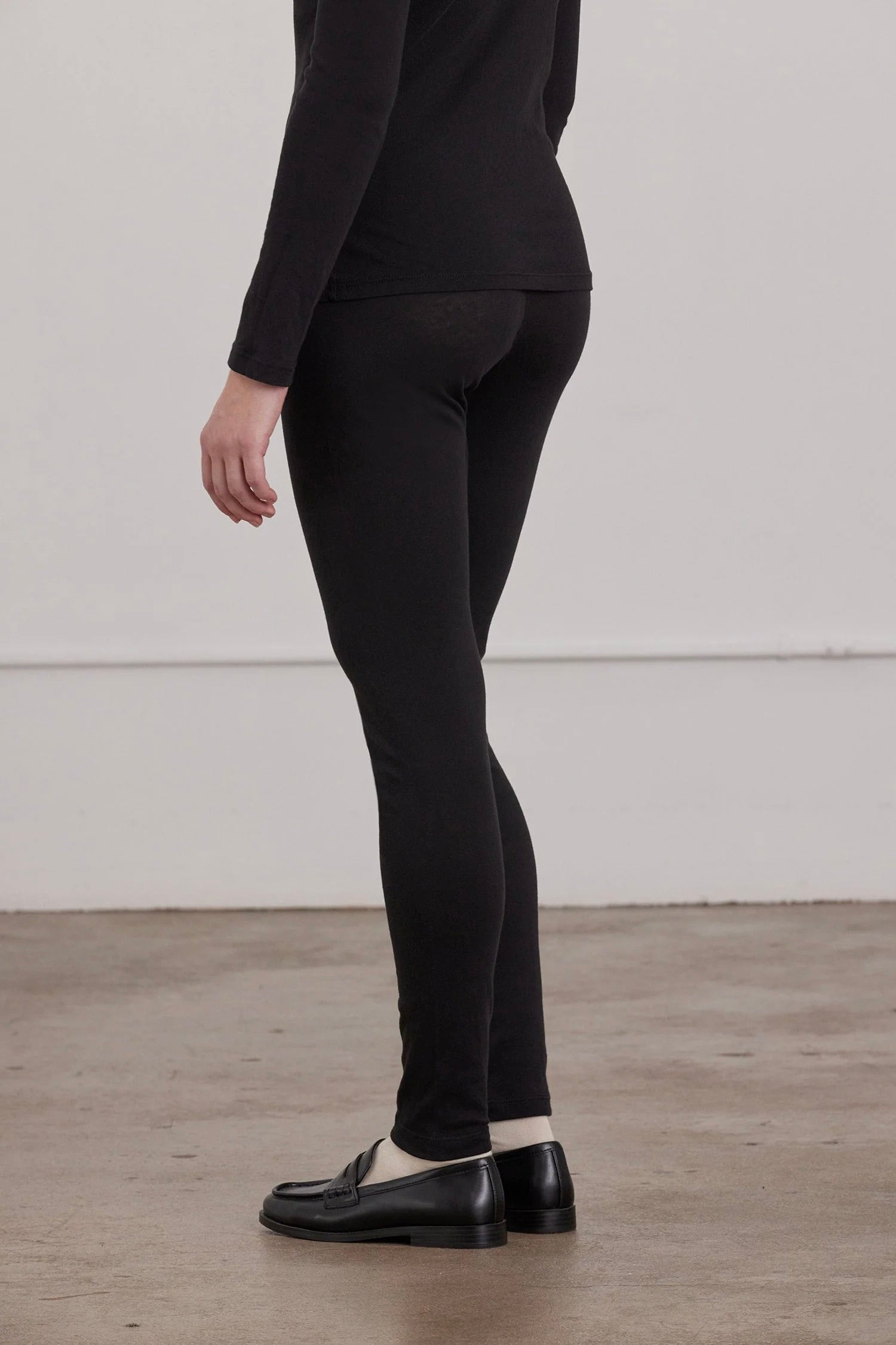 Black Crane / Leggings / Black