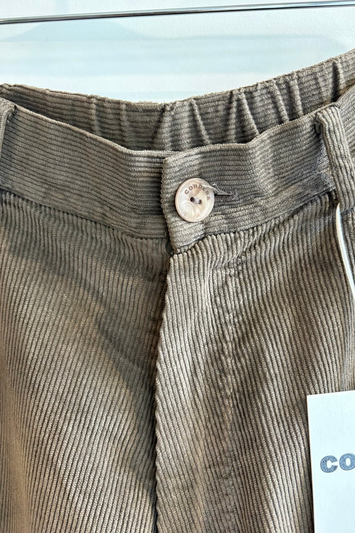 Pre-Loved / Cordera Corduroy Baggy Pant / Moss / Size 1